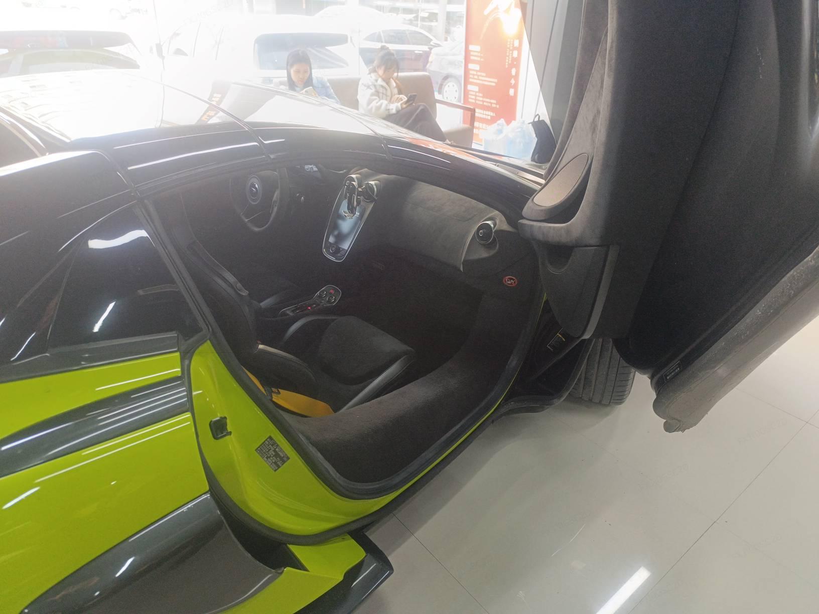 二手迈凯伦 600LT 绿色/黑色 2019款 3.8T Spider