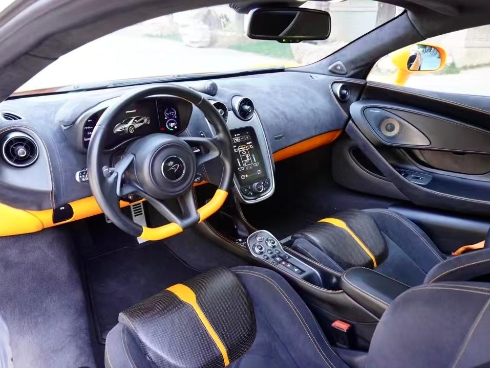 二手迈凯伦 570S 橙色/黑橙 2015款 570S 3.8T Coupe