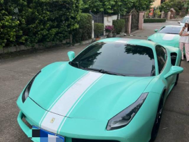 二手法拉利 488 红色/黑色 2015款 488 GTB