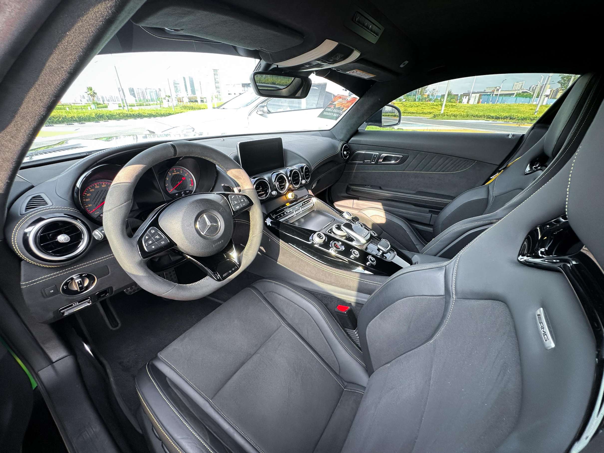 二手奔驰 AMG GT 魔焰绿/黑色 2017款 GT R