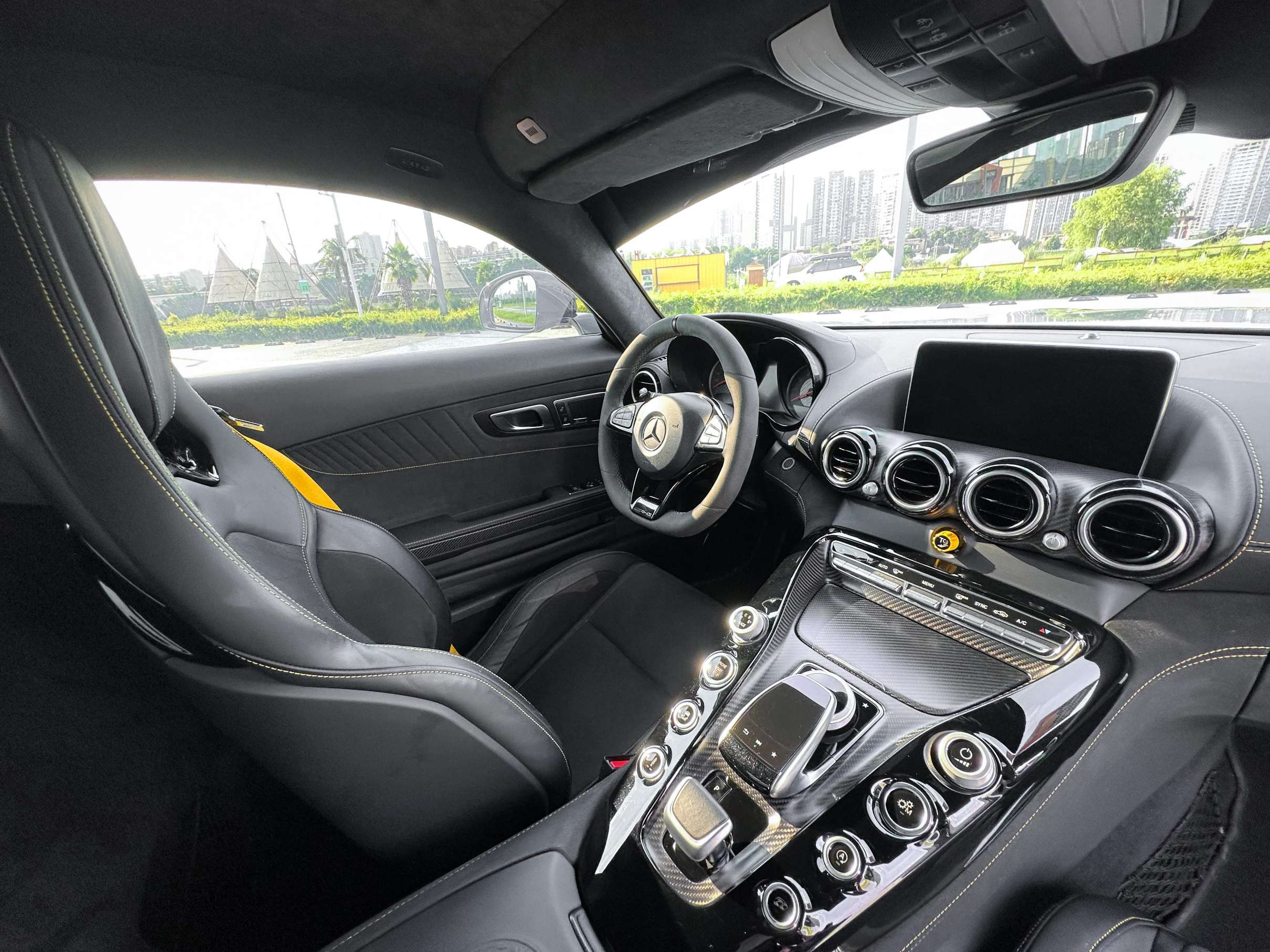 二手奔驰 AMG GT 魔焰绿/黑色 2017款 GT R