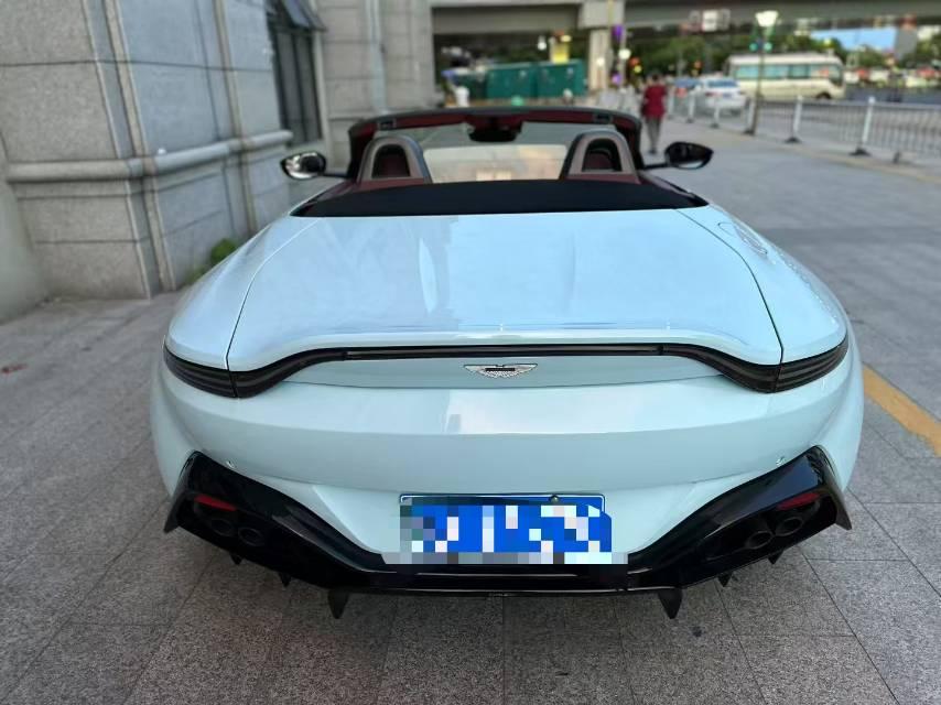 二手阿斯顿·马丁 V8 Vantage 灰色/红色 2020款 4.0T V8 Roadster