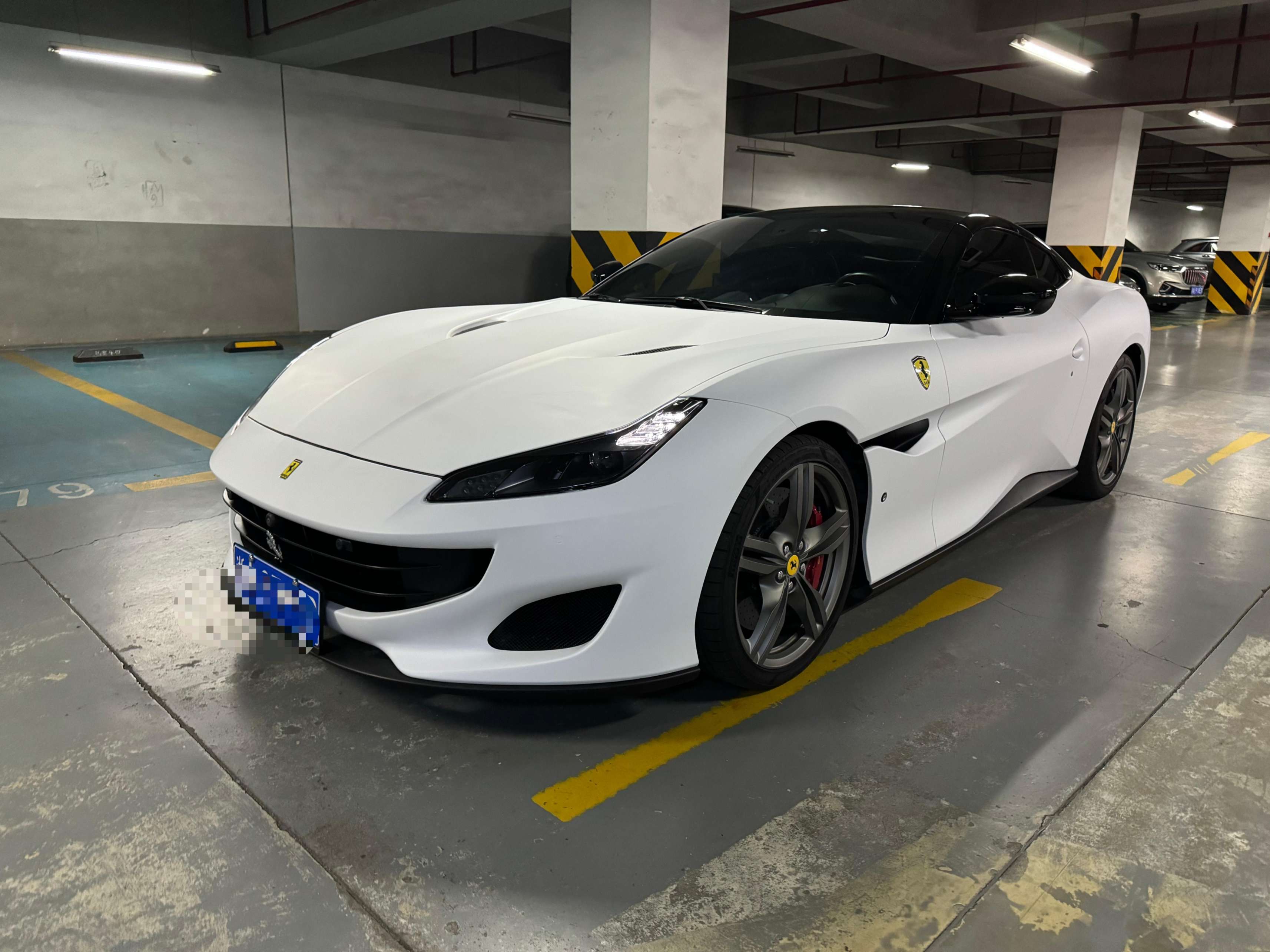 二手法拉利 Portofino 黄色/黑色 2018款 3.9T