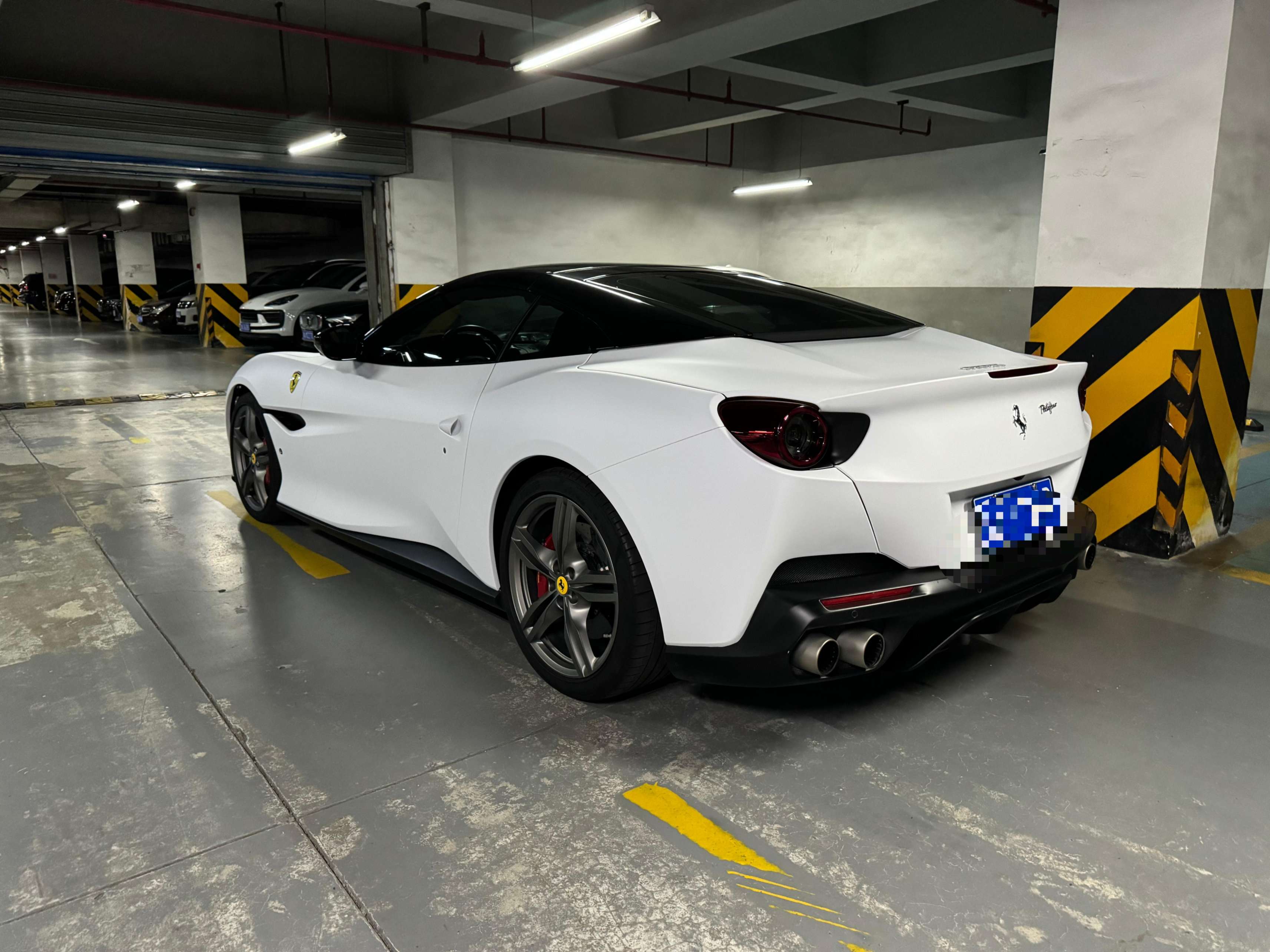 二手法拉利 Portofino 黄色/黑色 2018款 3.9T