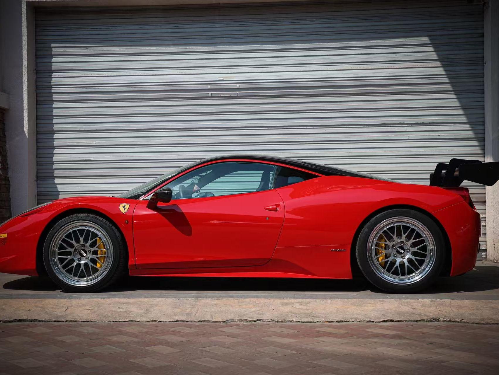 二手法拉利 458 红色/黑色 2011款 4.5L Italia