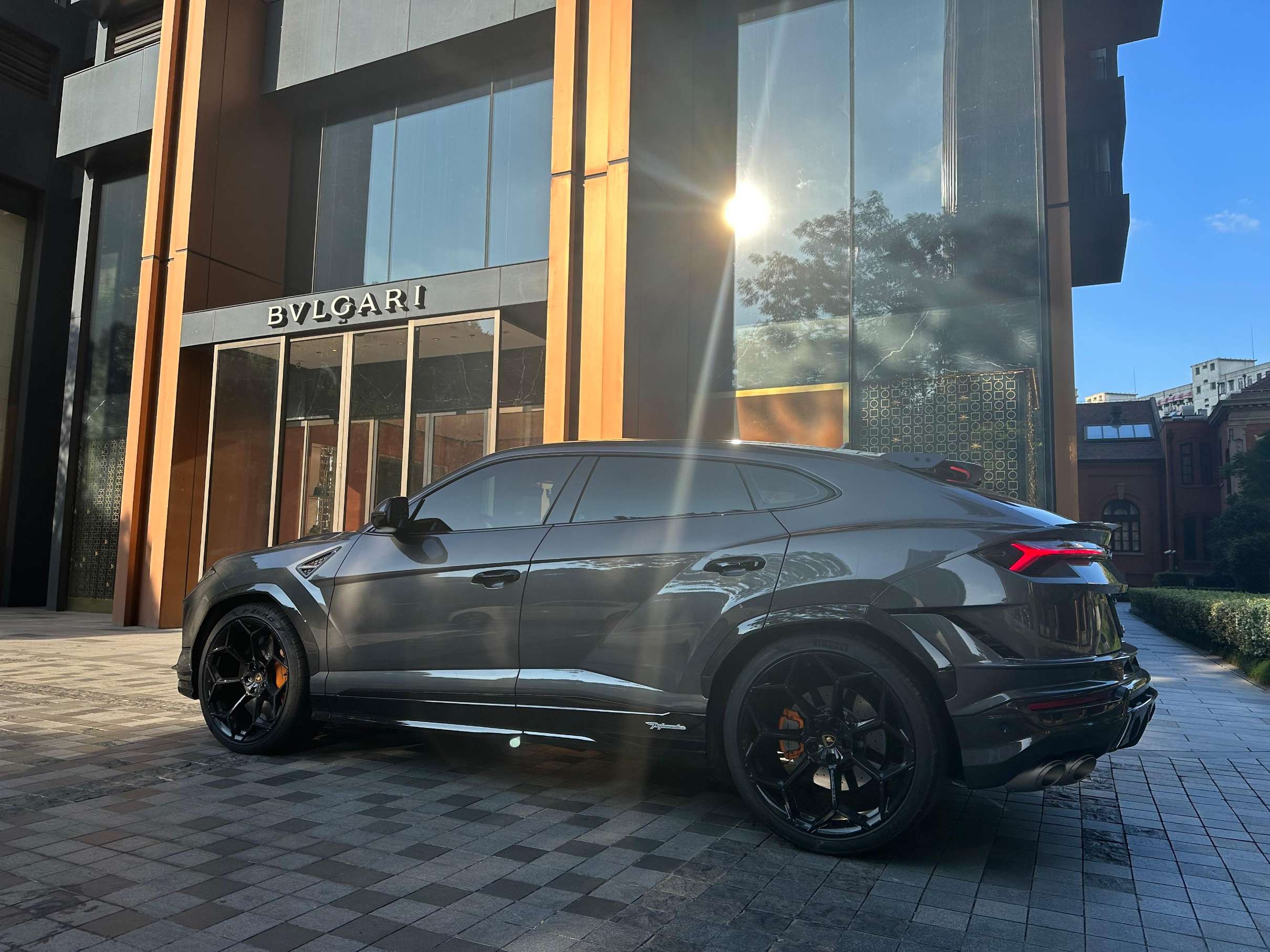 二手兰博基尼 Urus 灰色/黑橙 URUS Performante  中规版
