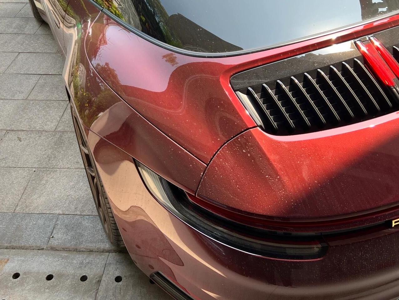 二手保时捷 911 红色/米色 2020款Targa 4S 3.0T Heritage Desian 特别版