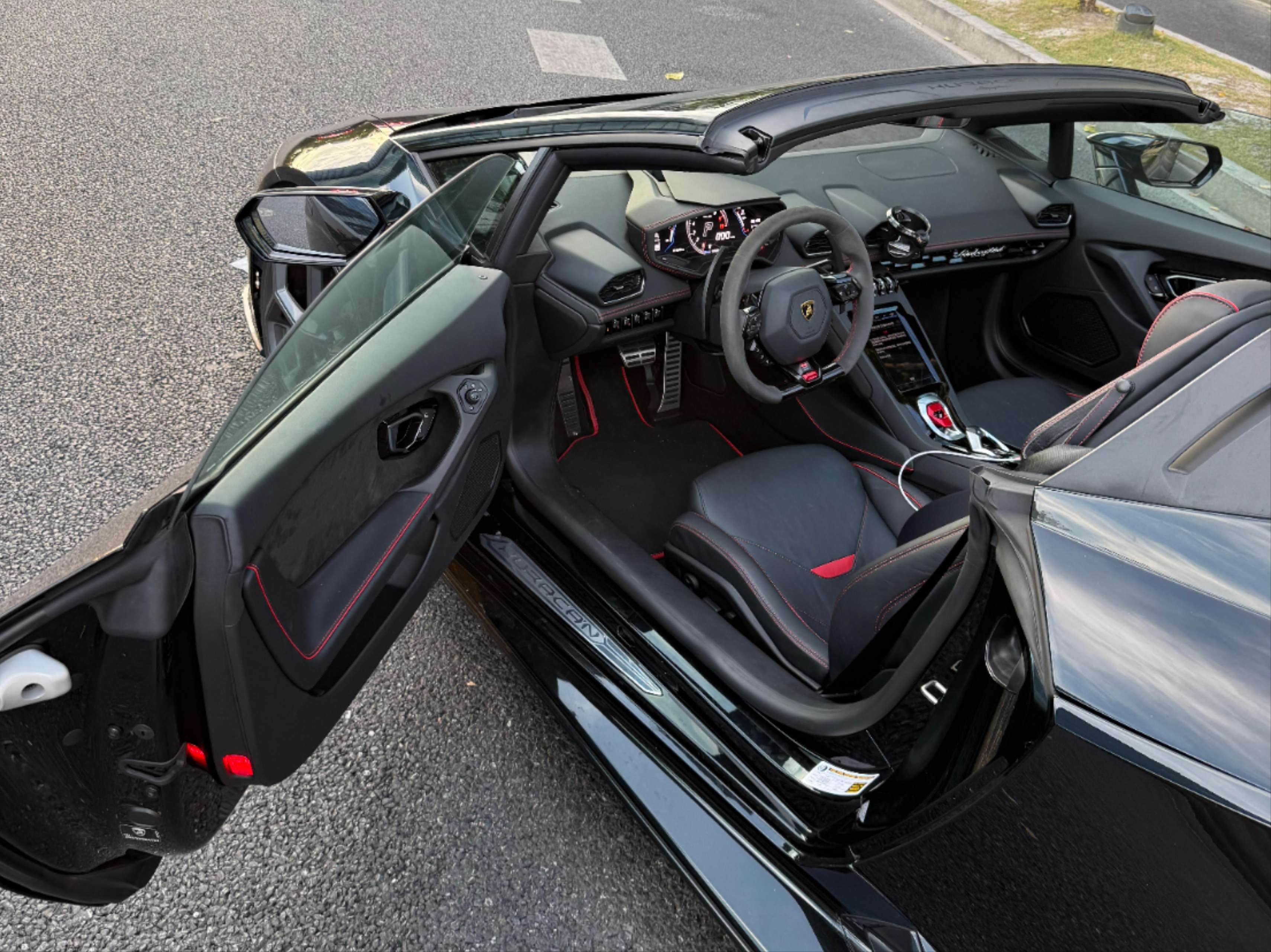 二手兰博基尼 Huracán 黑色/黑色 2020款 Huracán EVO RWD Spyder