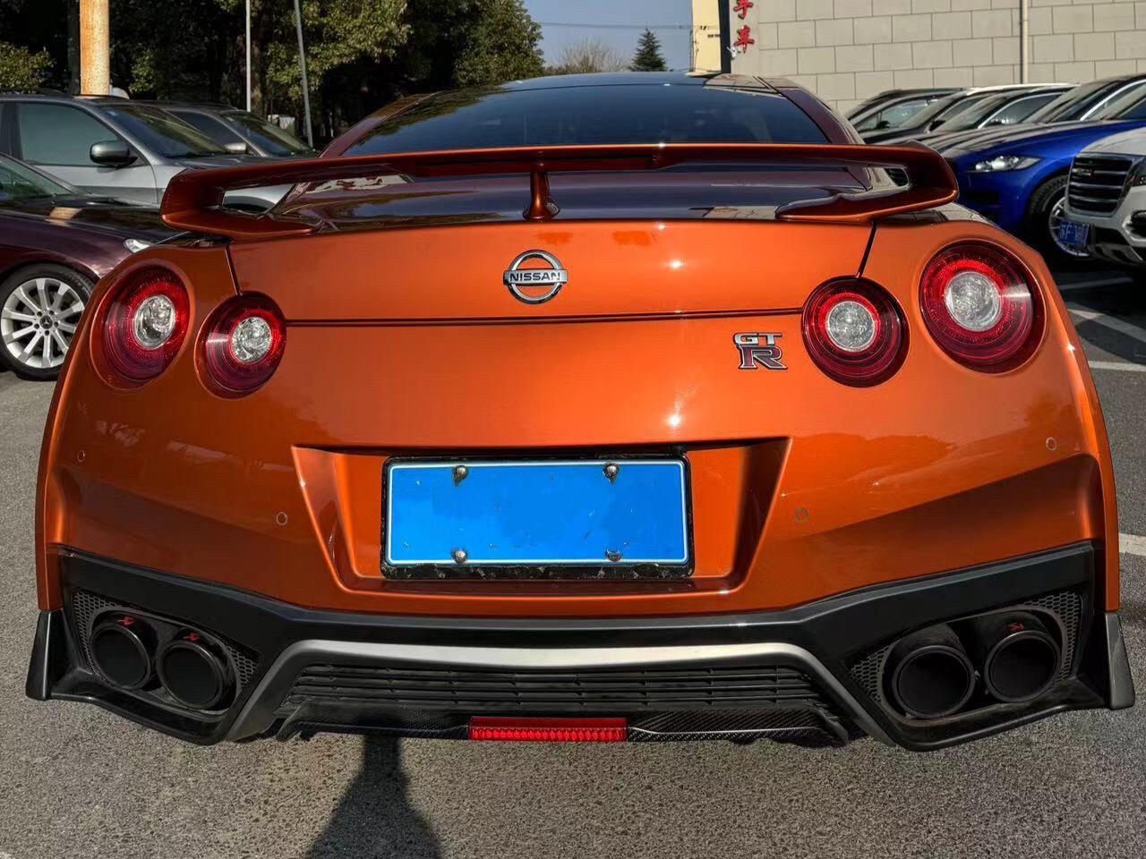 二手日产 GT-R 橙色/黑色 2017款 3.8T