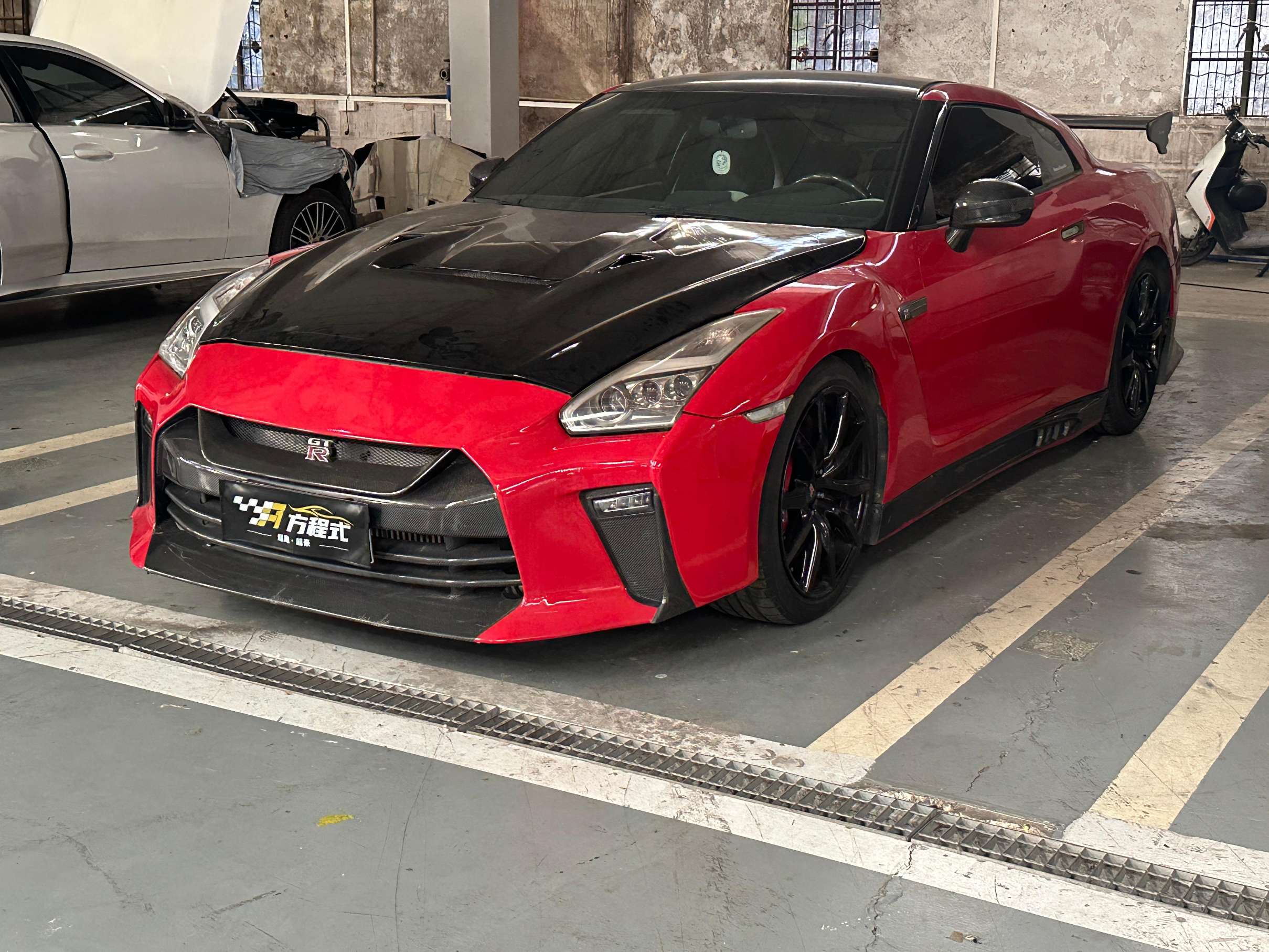 二手日产 GT-R 黑色/黑色 美规版