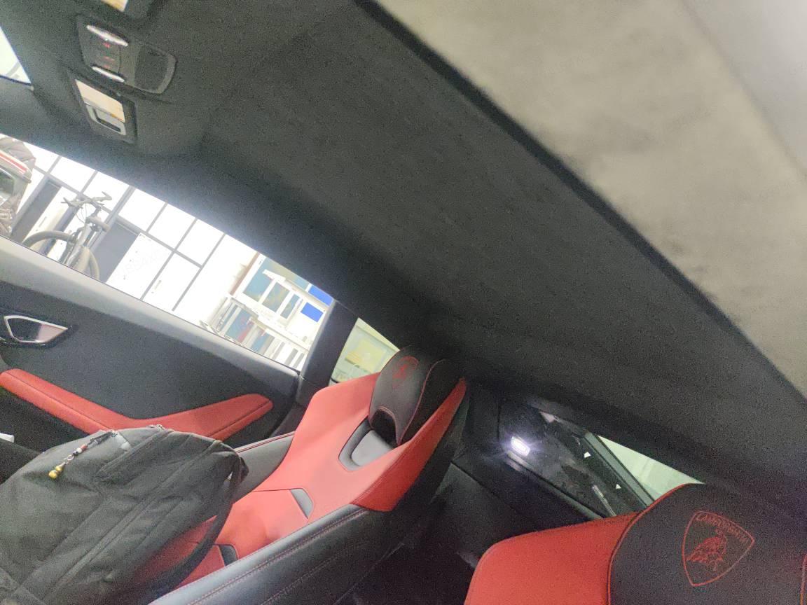 二手兰博基尼 Huracán 战斗灰/黑/红双拼 2020款 Huracán EVO RWD