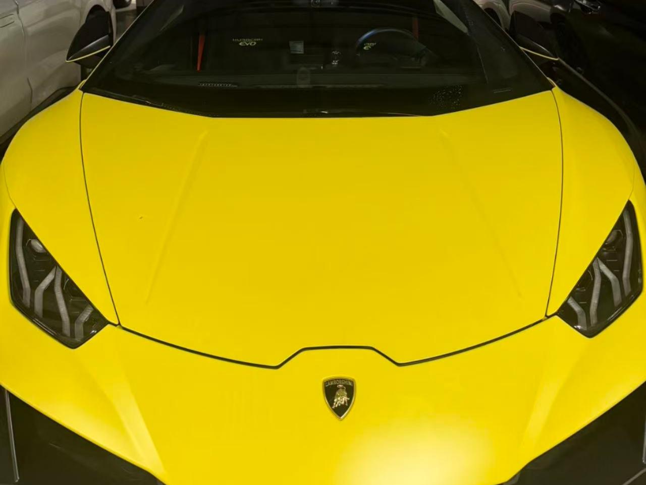 二手兰博基尼 Huracán 荧光黄/黑色 Huracan EVO- AWD “Fluo Capsule”特别版  中规版