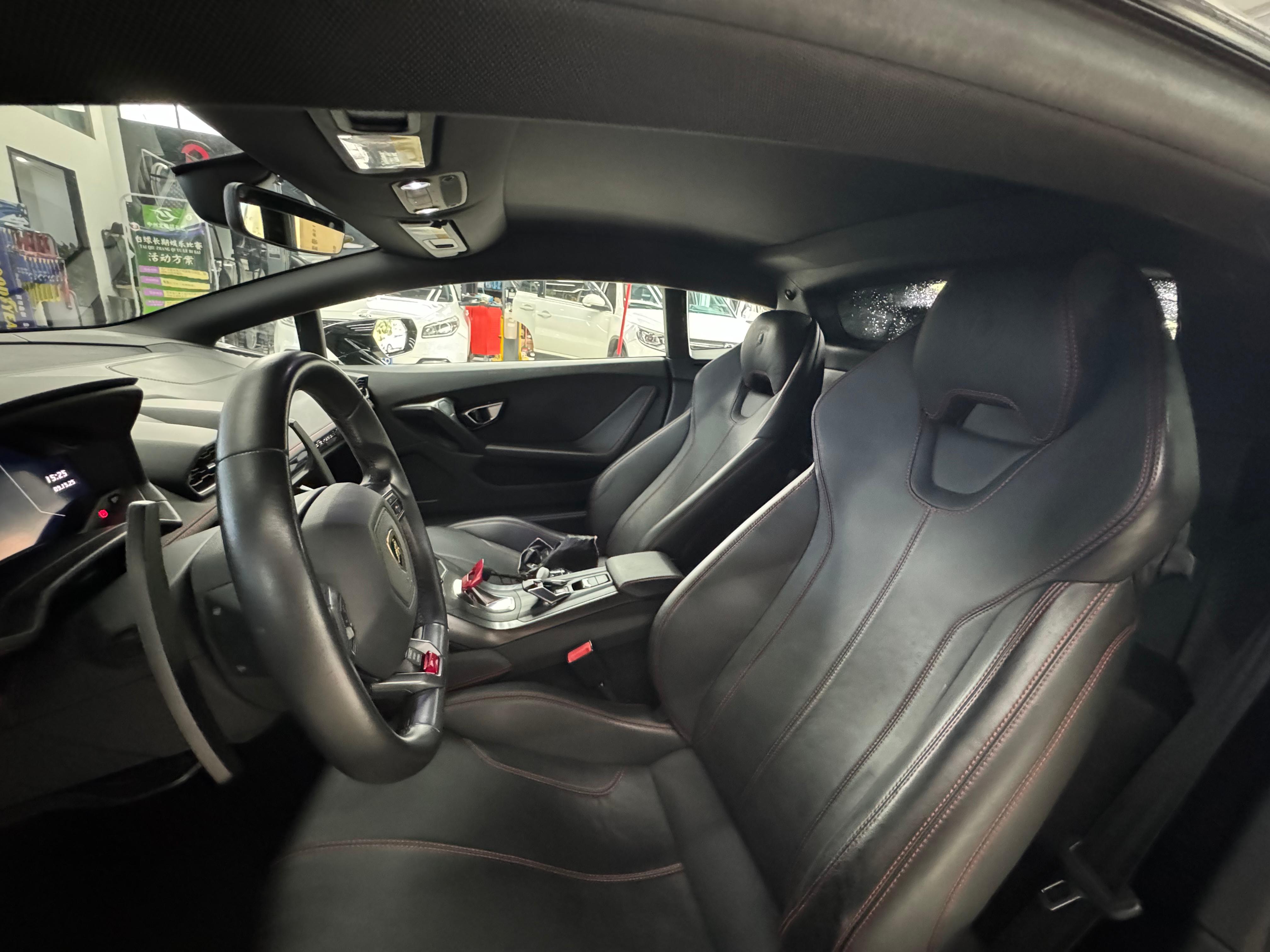 二手兰博基尼 Huracán 黑色/黑色 2016款 Huracán LP580-2