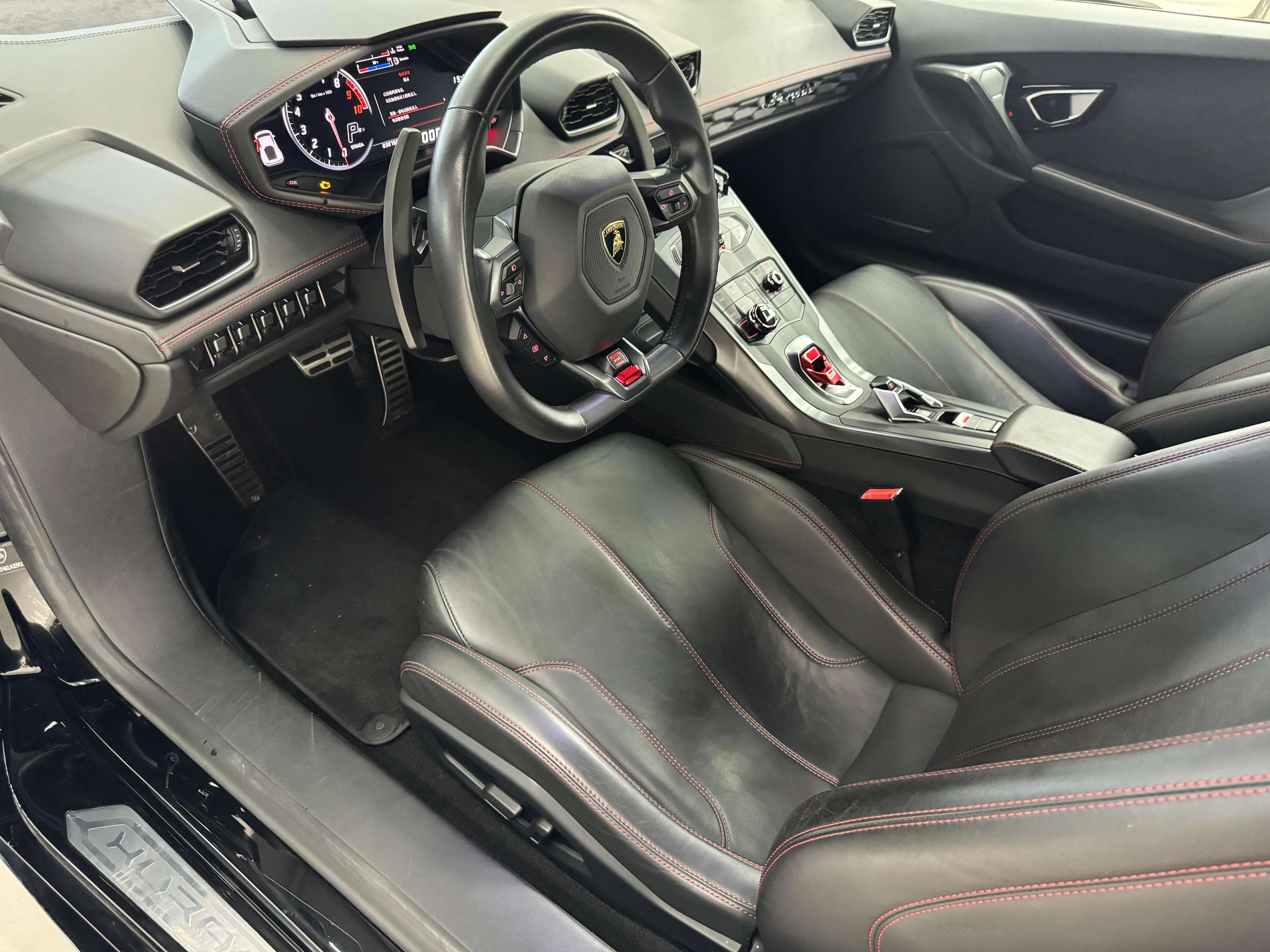 二手兰博基尼 Huracán 黑色/黑色 2016款 Huracán LP580-2