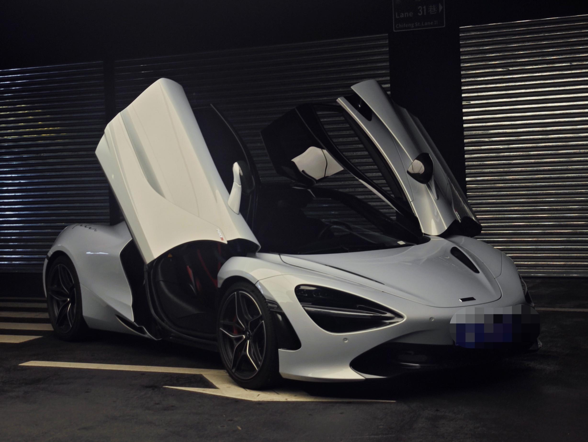 二手迈凯伦 720S 冰川白/黑红 2019款 4.0T Coupe