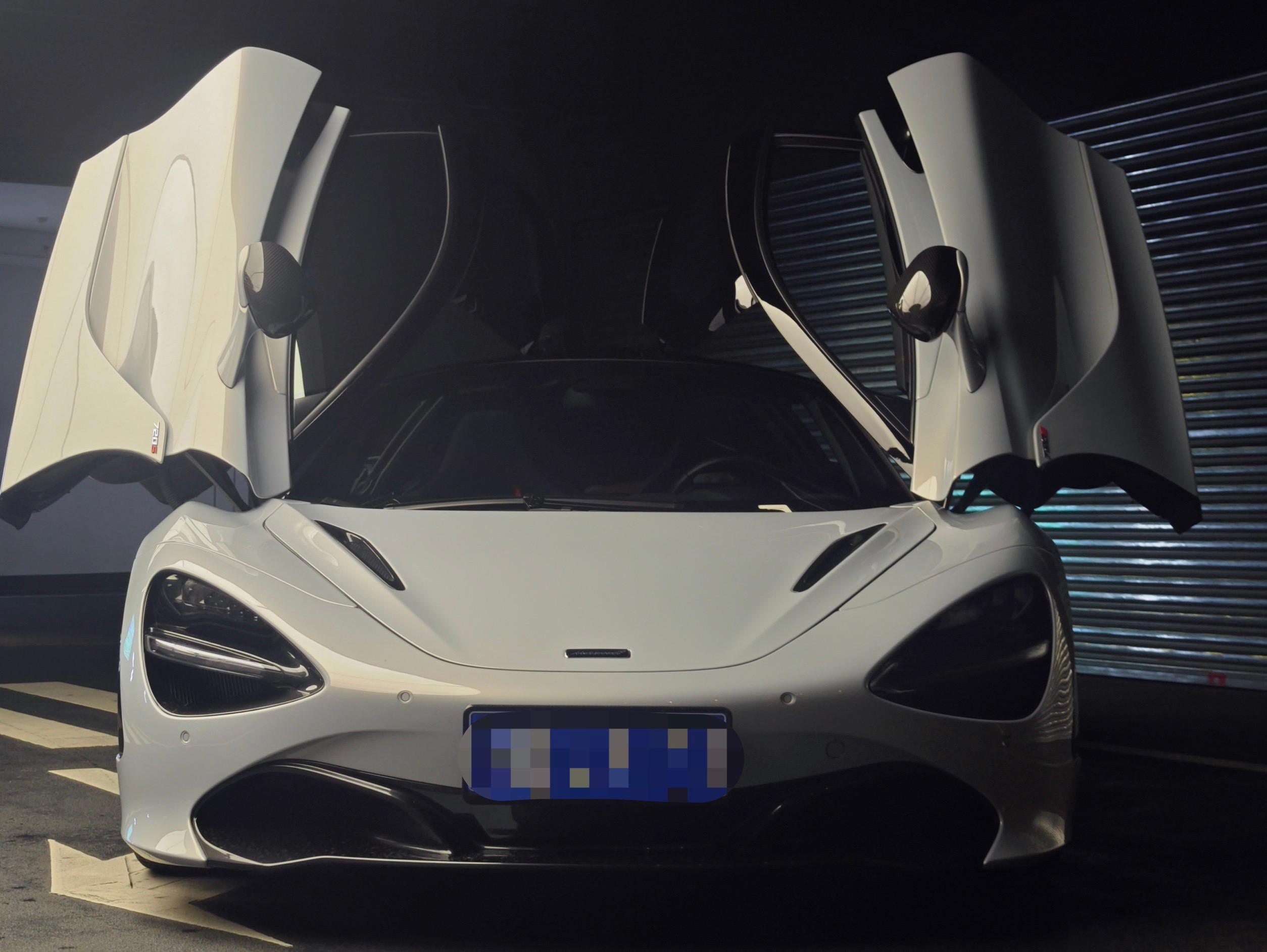 二手迈凯伦 720S 冰川白/黑红 2019款 4.0T Coupe