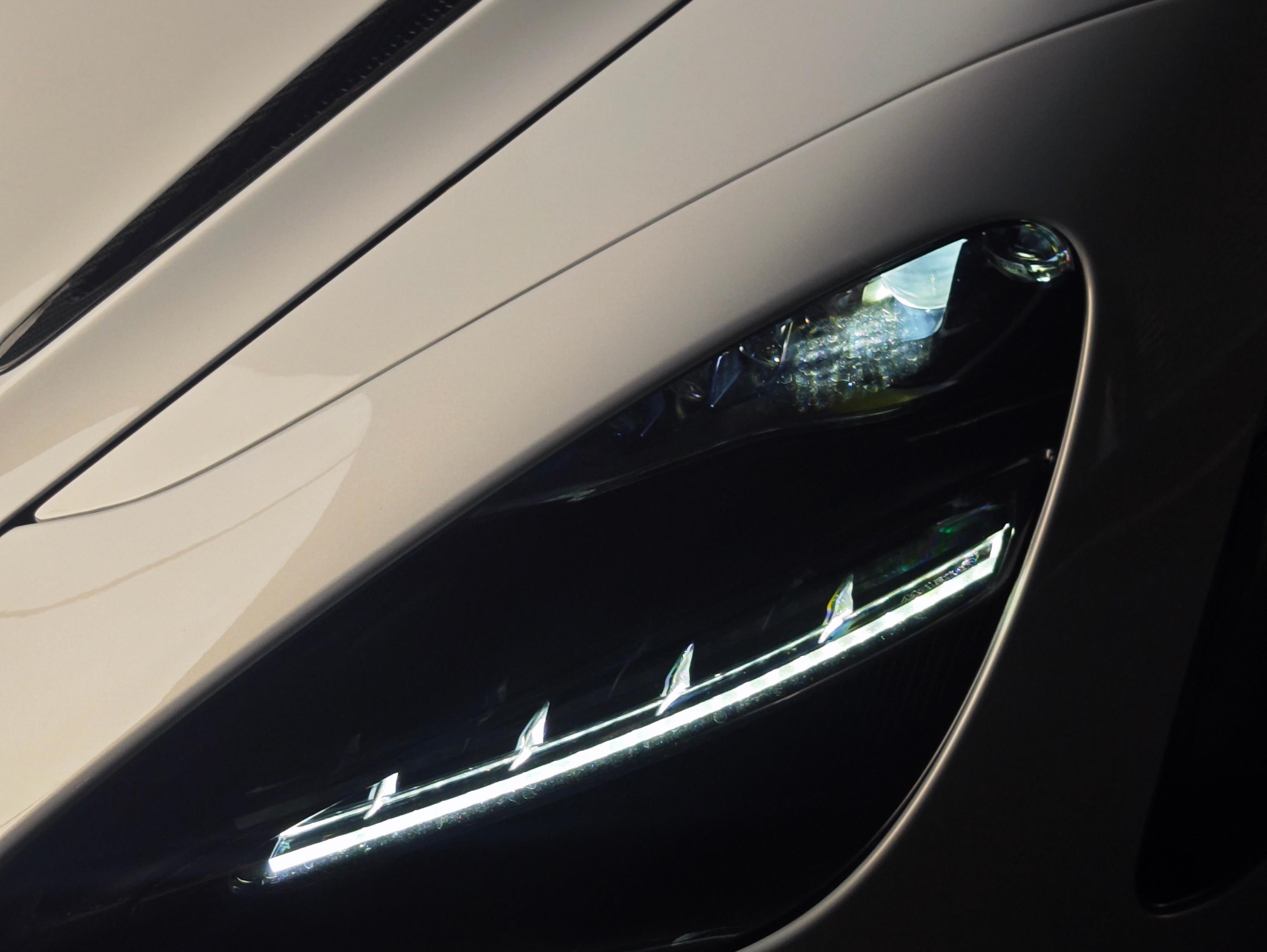 二手迈凯伦 720S 冰川白/黑红 2019款 4.0T Coupe