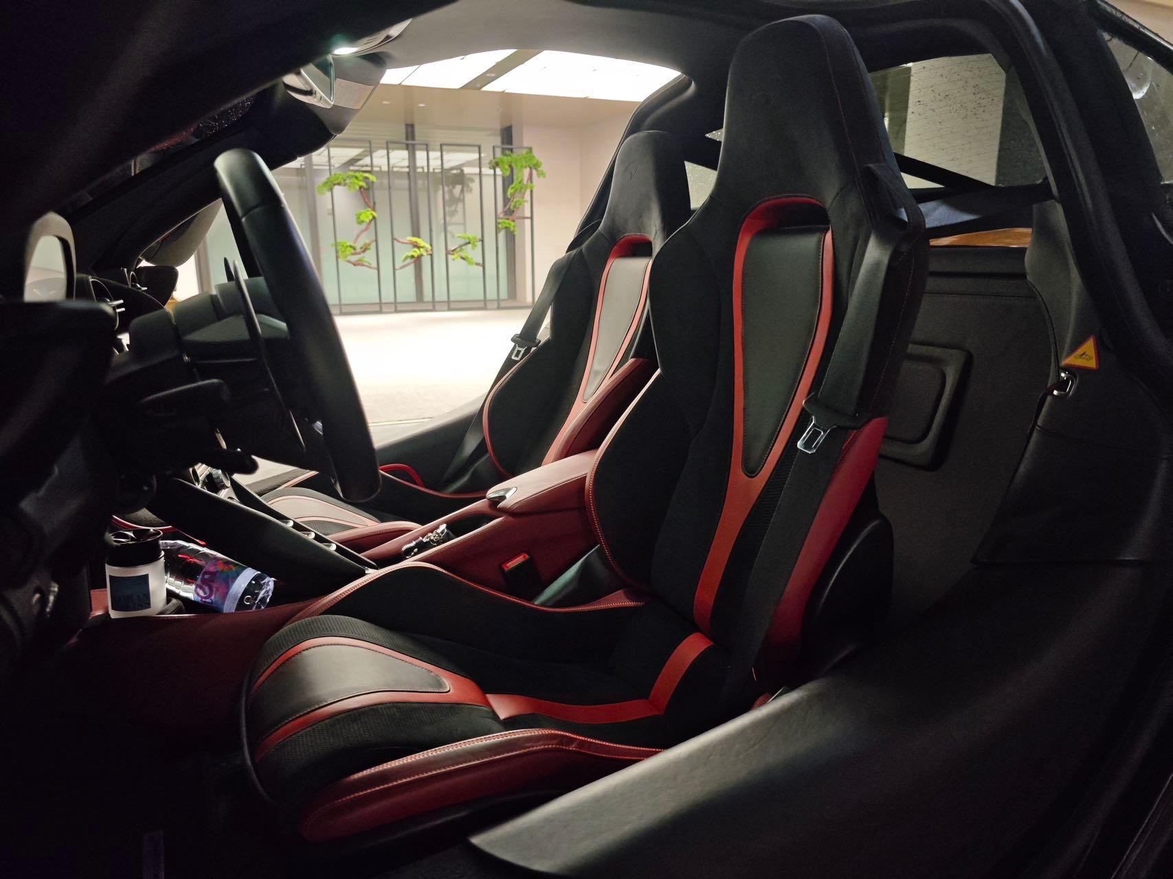 二手迈凯伦 720S 冰川白/黑红 2019款 4.0T Coupe