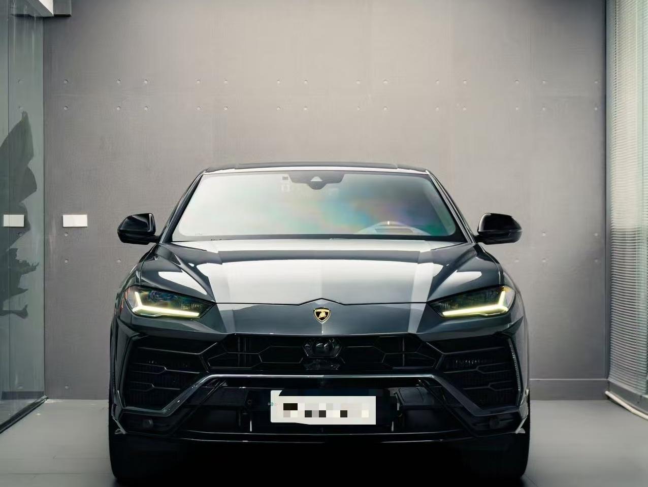 二手兰博基尼 Urus 深灰色/棕色 2021款 4.0T V8