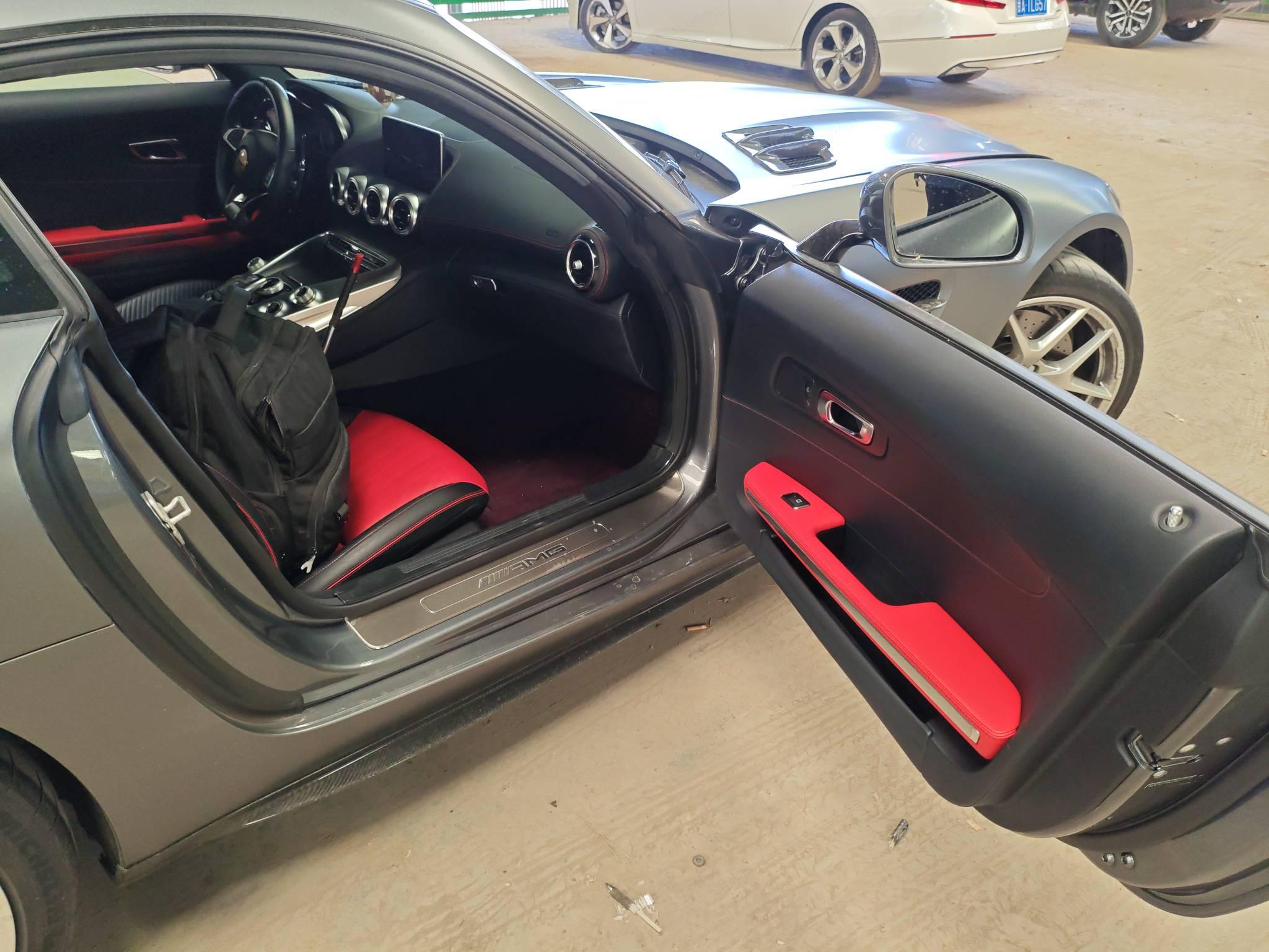 二手奔驰 AMG GT 银色/红色 2017款