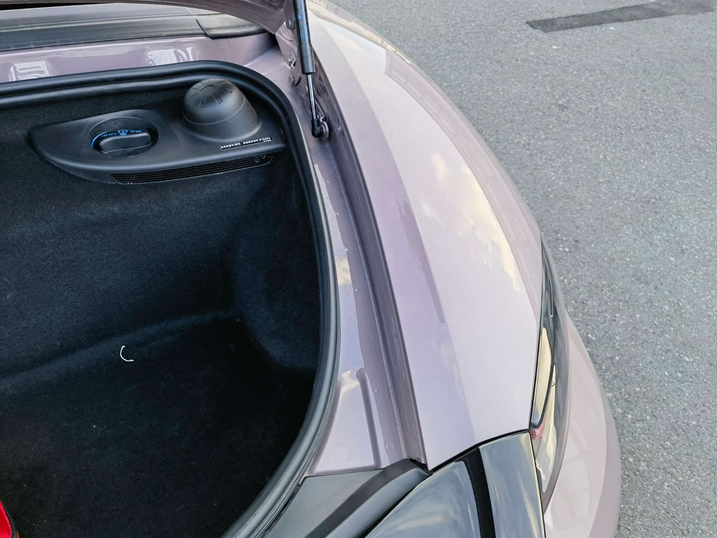 二手保时捷 718 冰梅粉/波尔多红 2022款 Boxster 2.0T