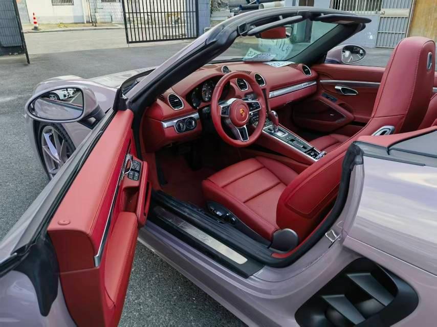 二手保时捷 718 冰梅粉/波尔多红 2022款 Boxster 2.0T