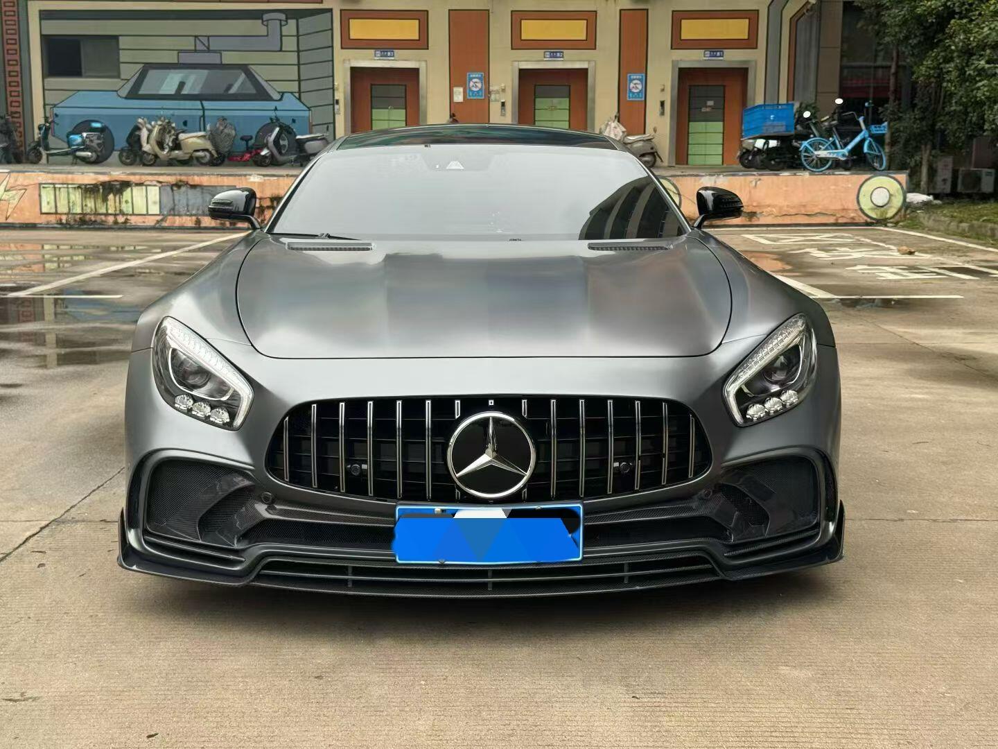 二手奔驰 AMG GT 银灰色/红色 2017款