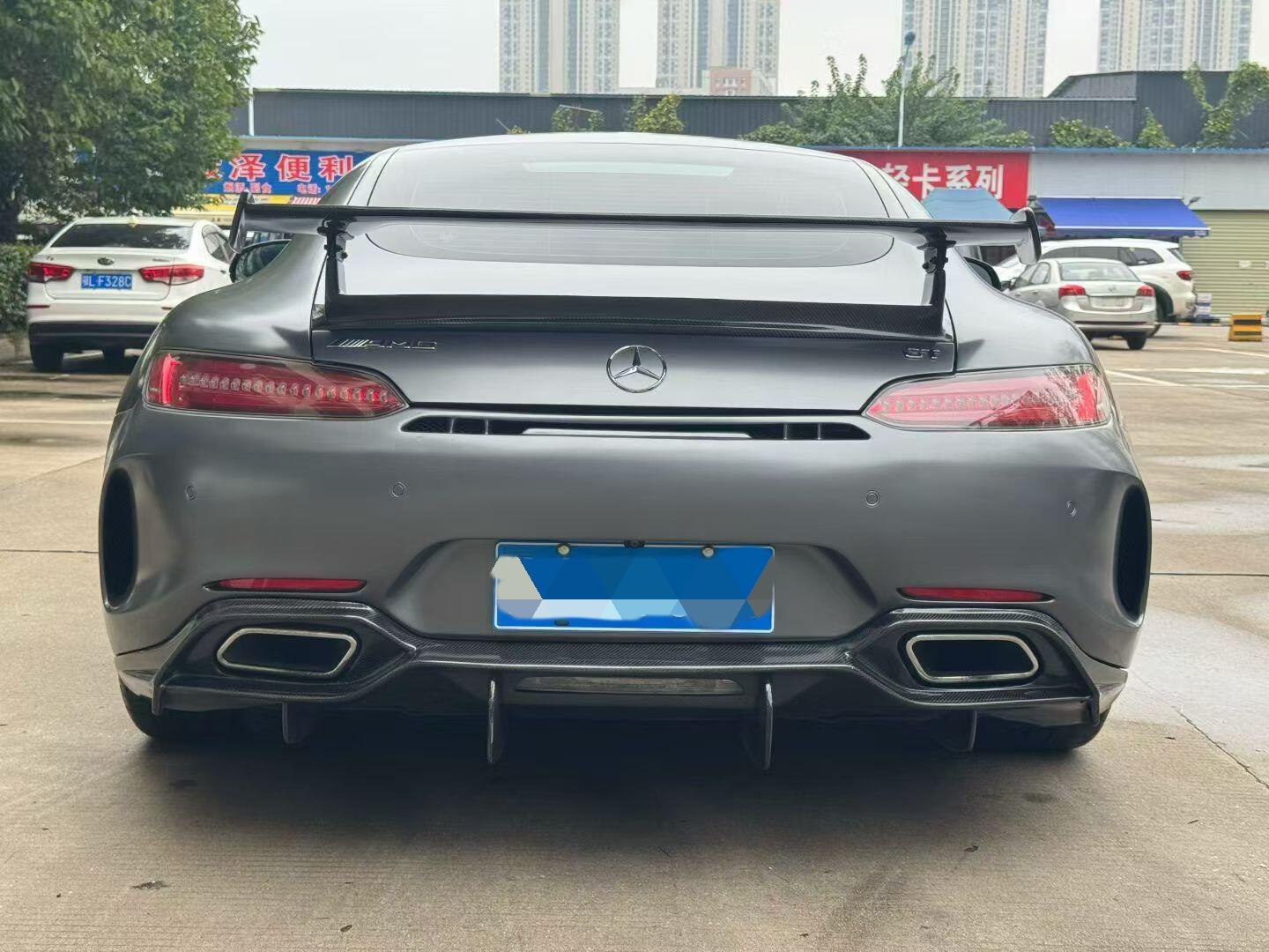 二手奔驰 AMG GT 银灰色/红色 2017款
