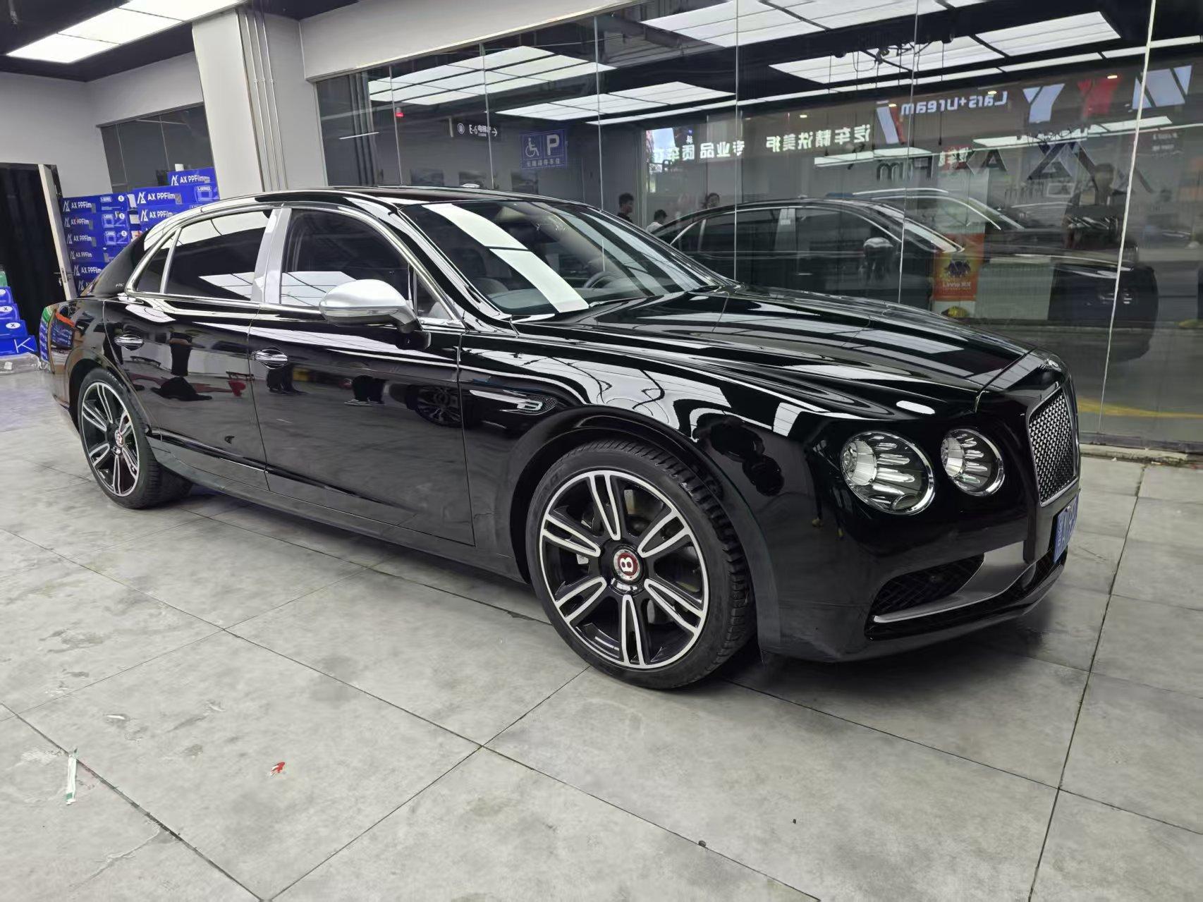 二手宾利 飞驰 白色/白色 2017款 4.0T V8 S 标准版