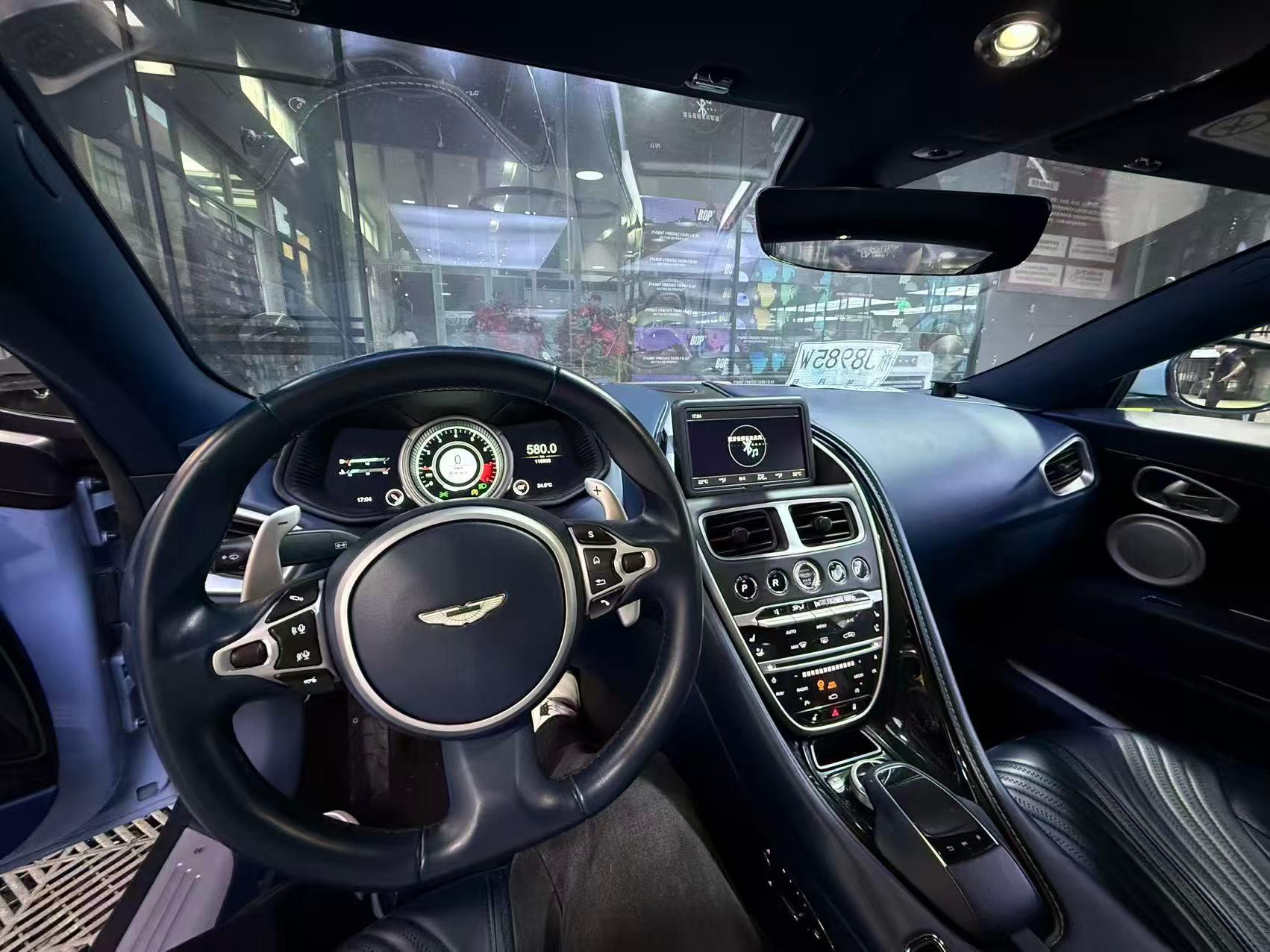 二手阿斯顿·马丁 DB11 蓝色/蓝色 2019款 4.0T V8 Coupe