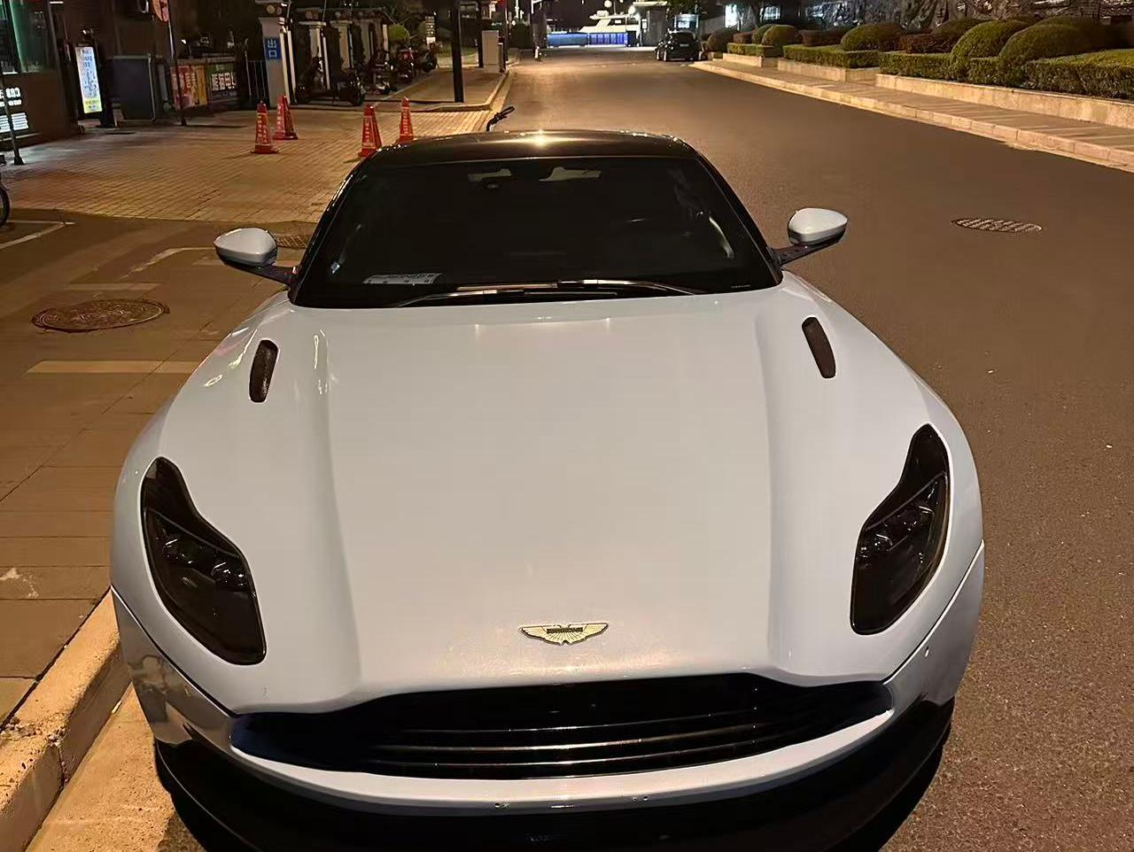 二手阿斯顿·马丁 DB11 蓝色/蓝色 2019款 4.0T V8 Coupe