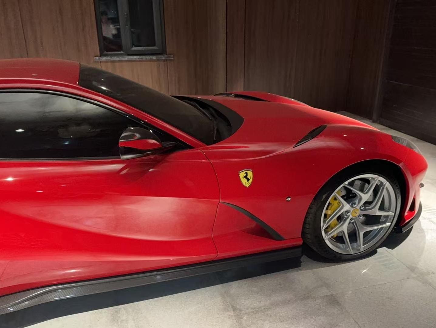 二手法拉利 812 红色/黑色 2017款 6.5L Superfast