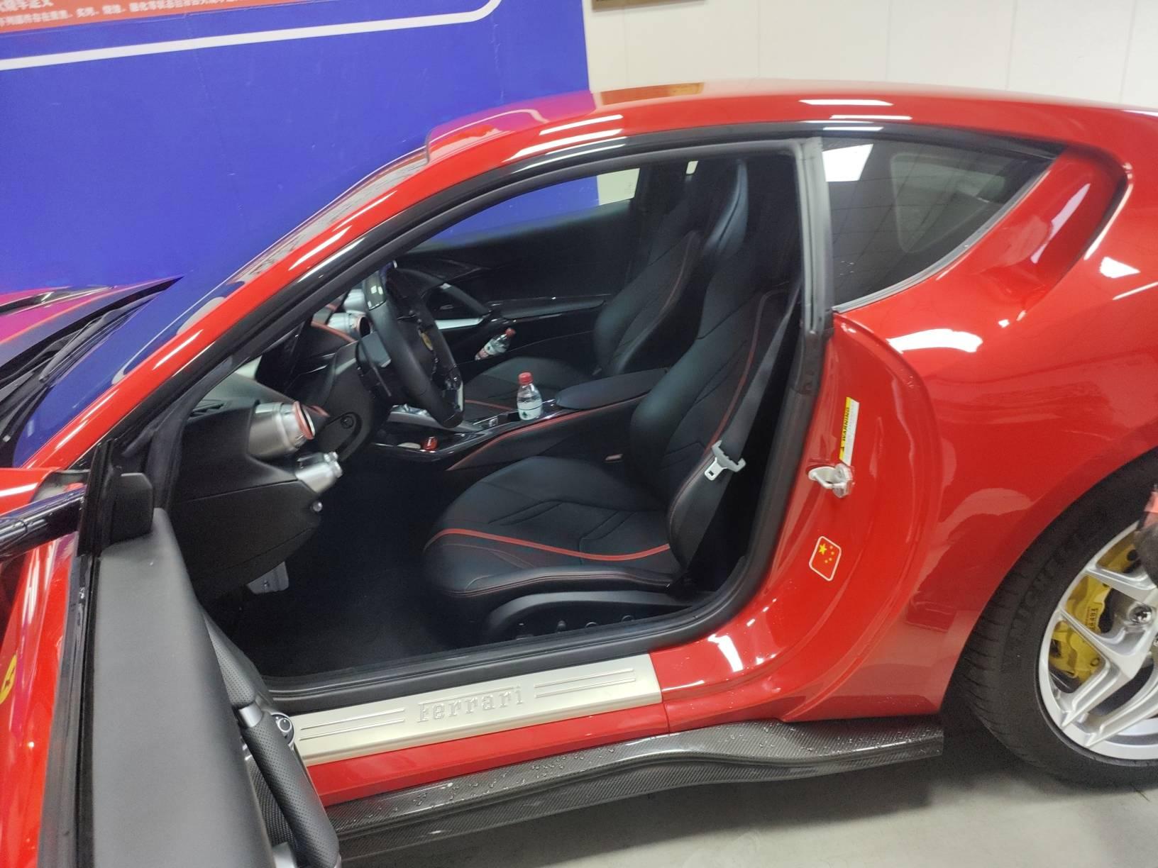 二手法拉利 812 红色/黑色 2017款 6.5L Superfast