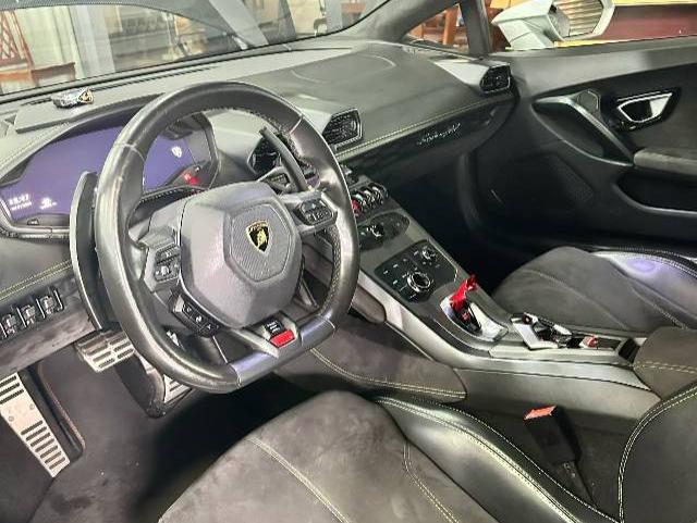 二手兰博基尼 Huracán 银灰色/黑色 2016款 Huracán RWD Coupe