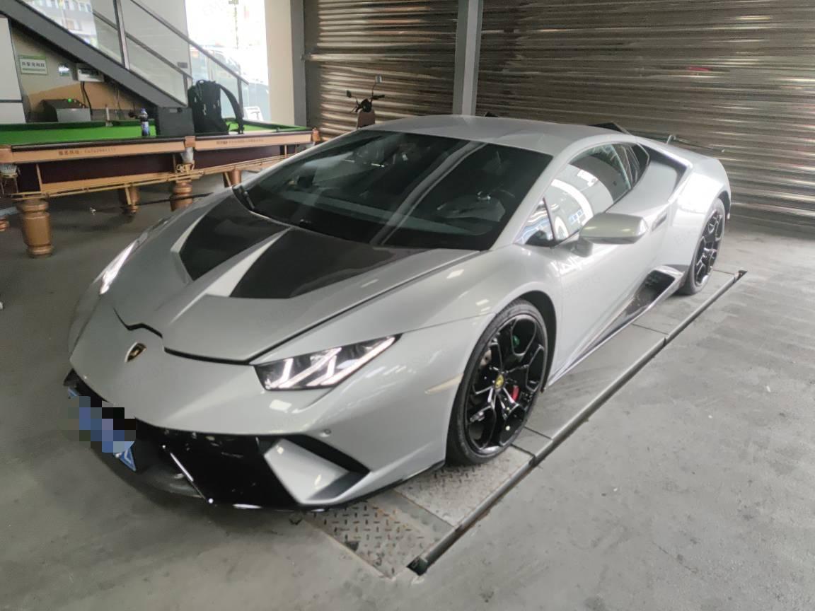 二手兰博基尼 Huracán 银灰色/黑色 2016款 Huracán RWD Coupe