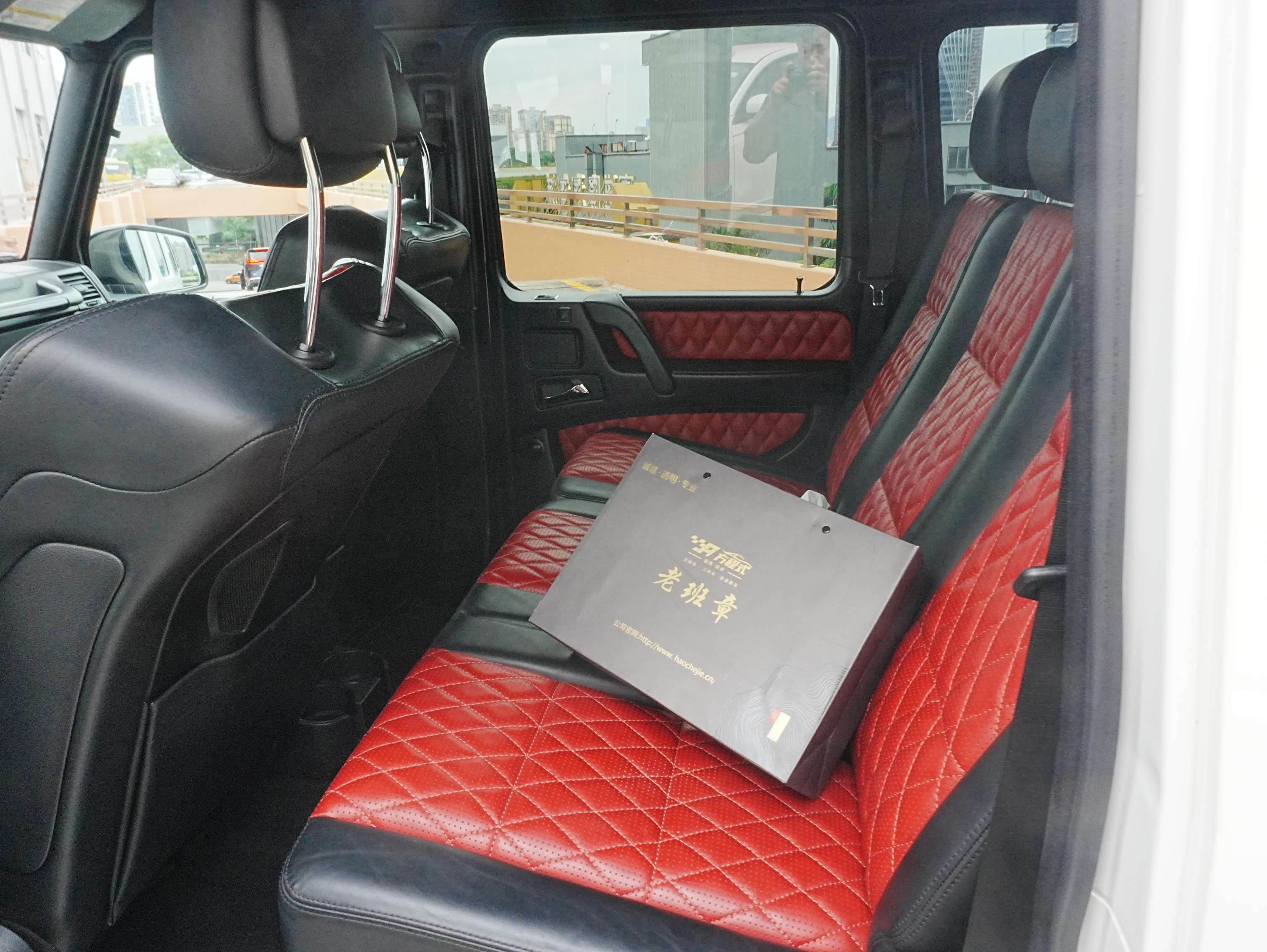 二手奔驰 G级AMG 白色/黑红 2018款 AMG G 63 典藏版