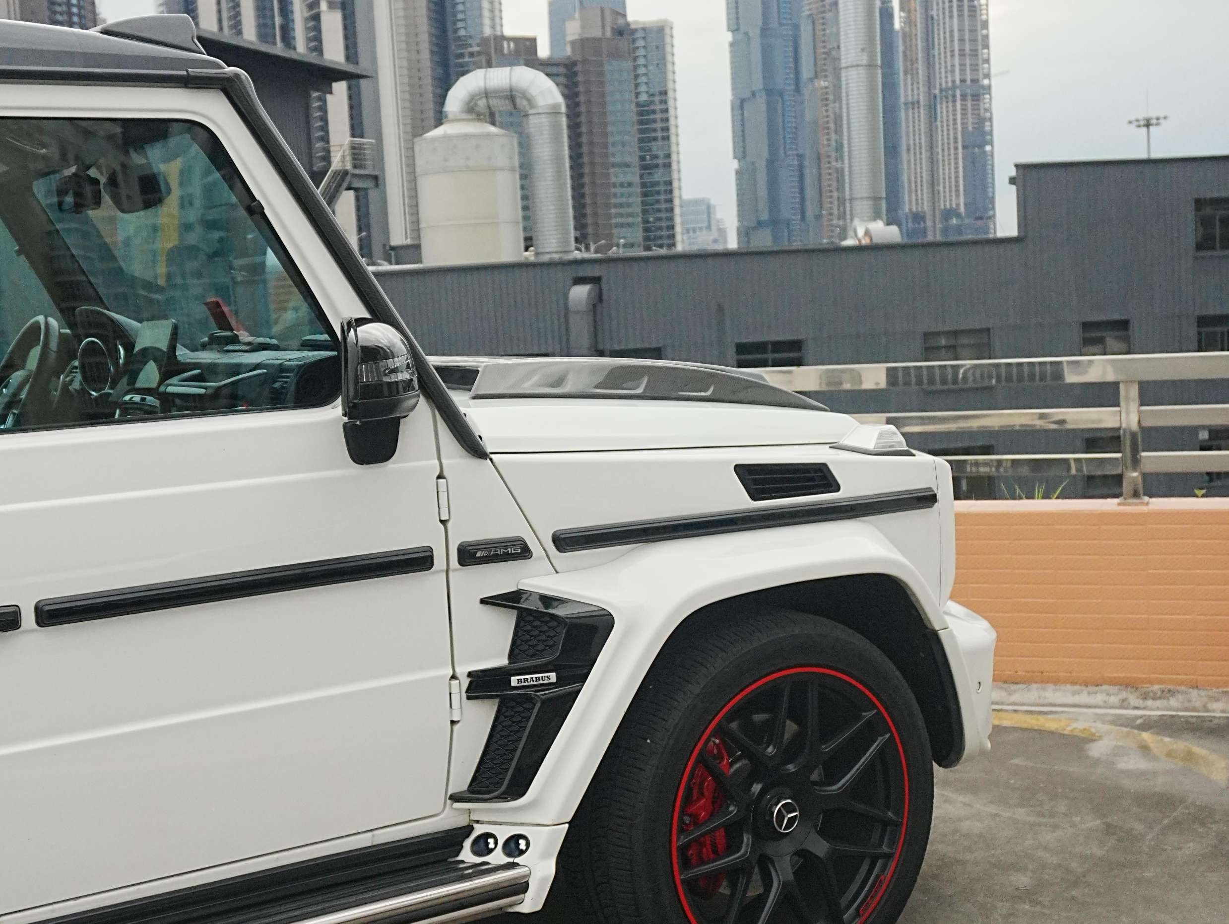 二手奔驰 G级AMG 白色/黑红 2018款 AMG G 63 典藏版