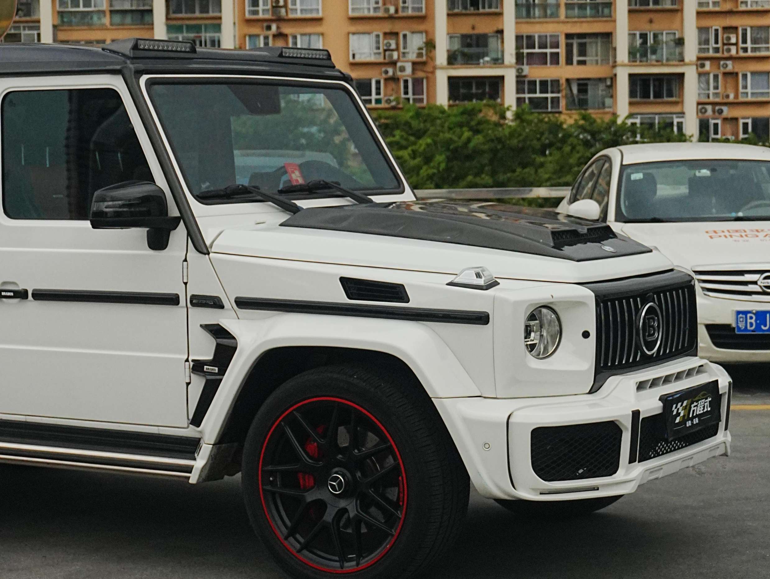 二手奔驰 G级AMG 白色/黑红 2018款 AMG G 63 典藏版