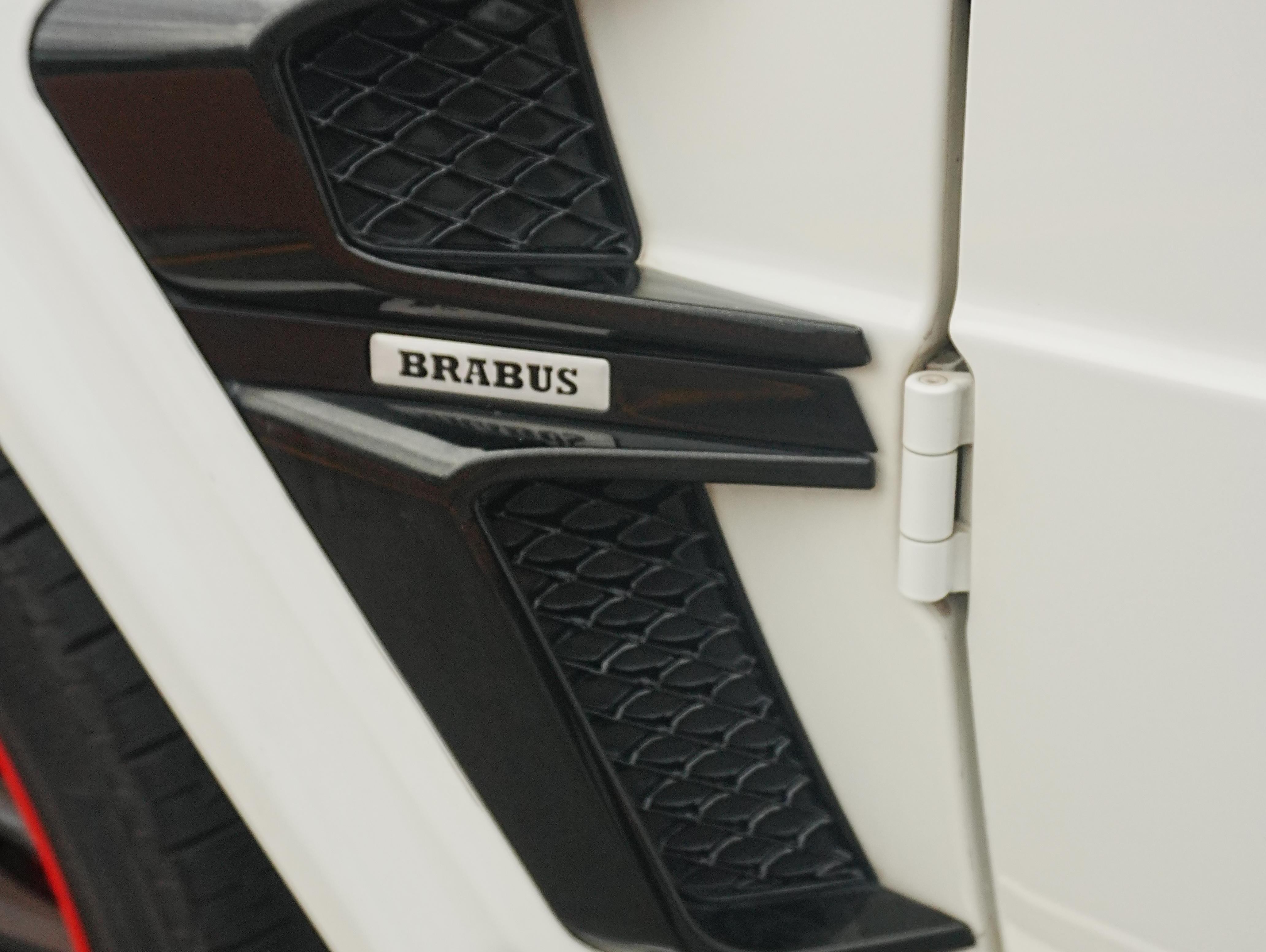 二手奔驰 G级AMG 白色/黑红 2018款 AMG G 63 典藏版