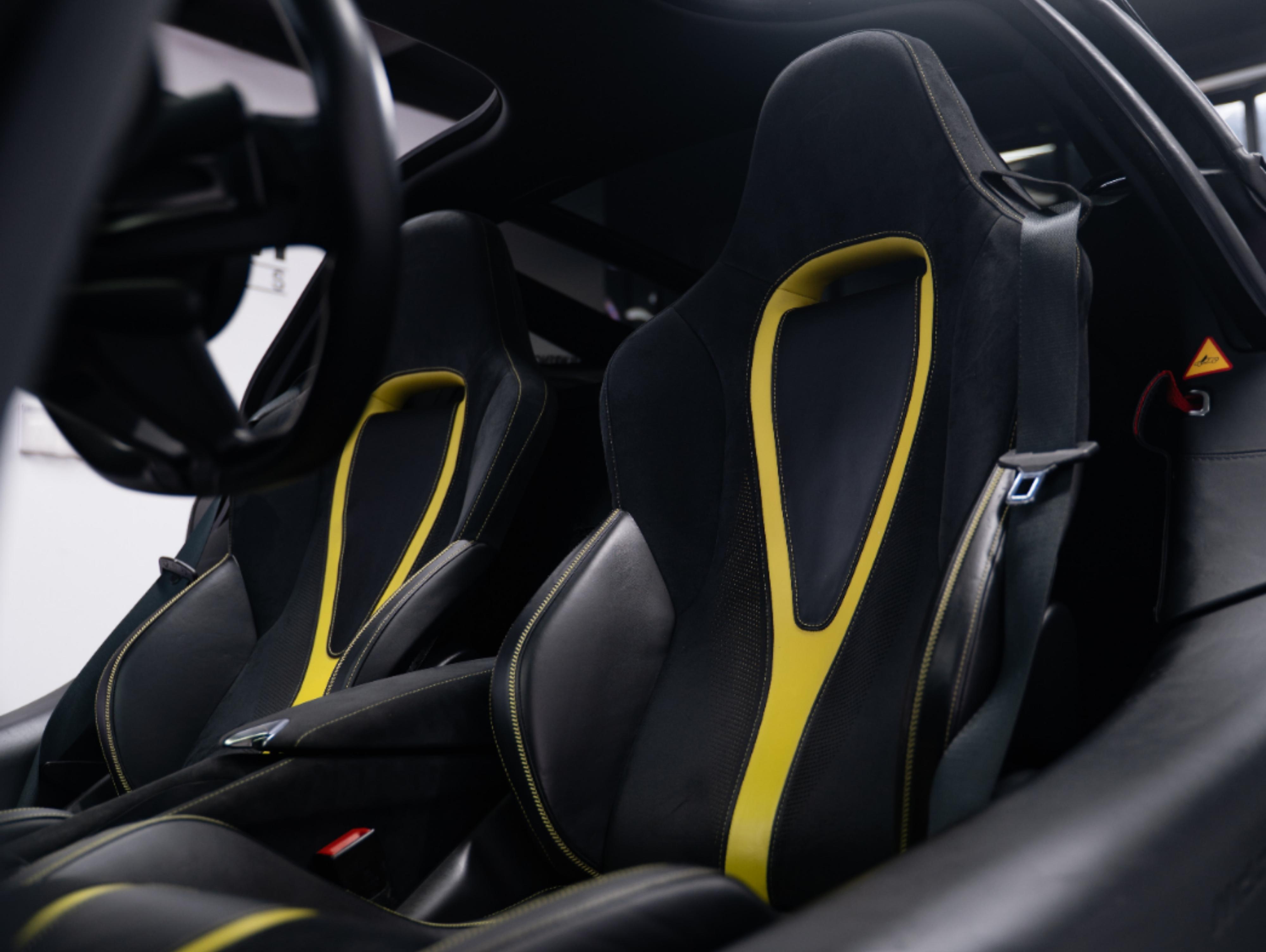 二手迈凯伦 720S 灰色/黑黄 2019款 4.0T Coupe