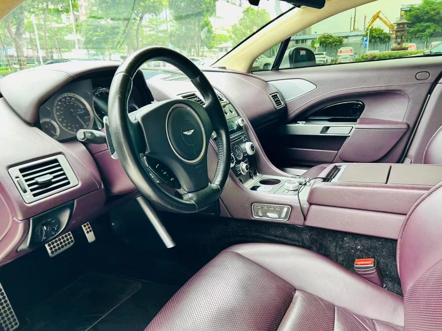 二手阿斯顿·马丁 Rapide 银色/紫色  2013款 6.0L S