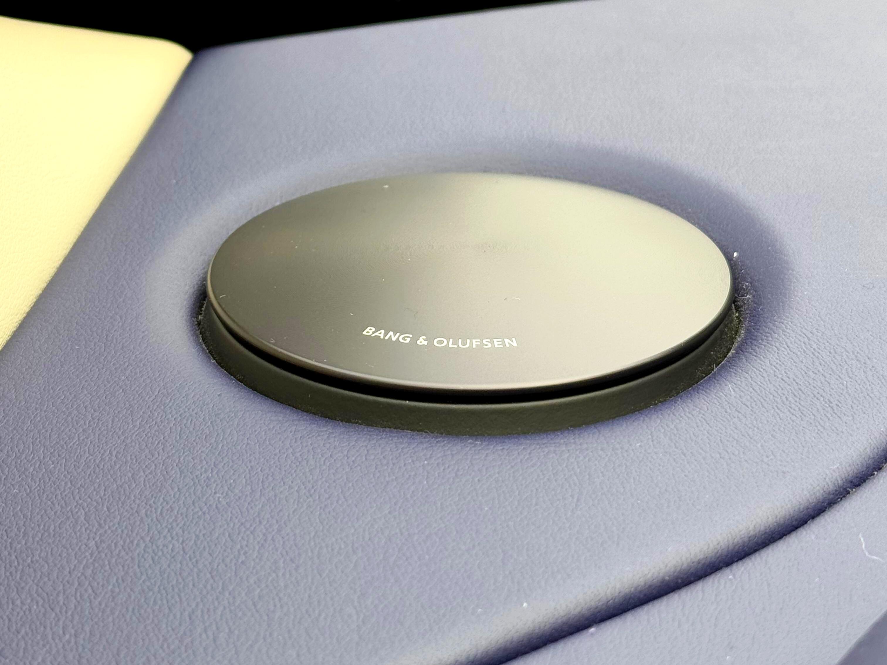 二手阿斯顿·马丁 DB11 南海蓝/白色 2020款 4.0T V8 Coupe