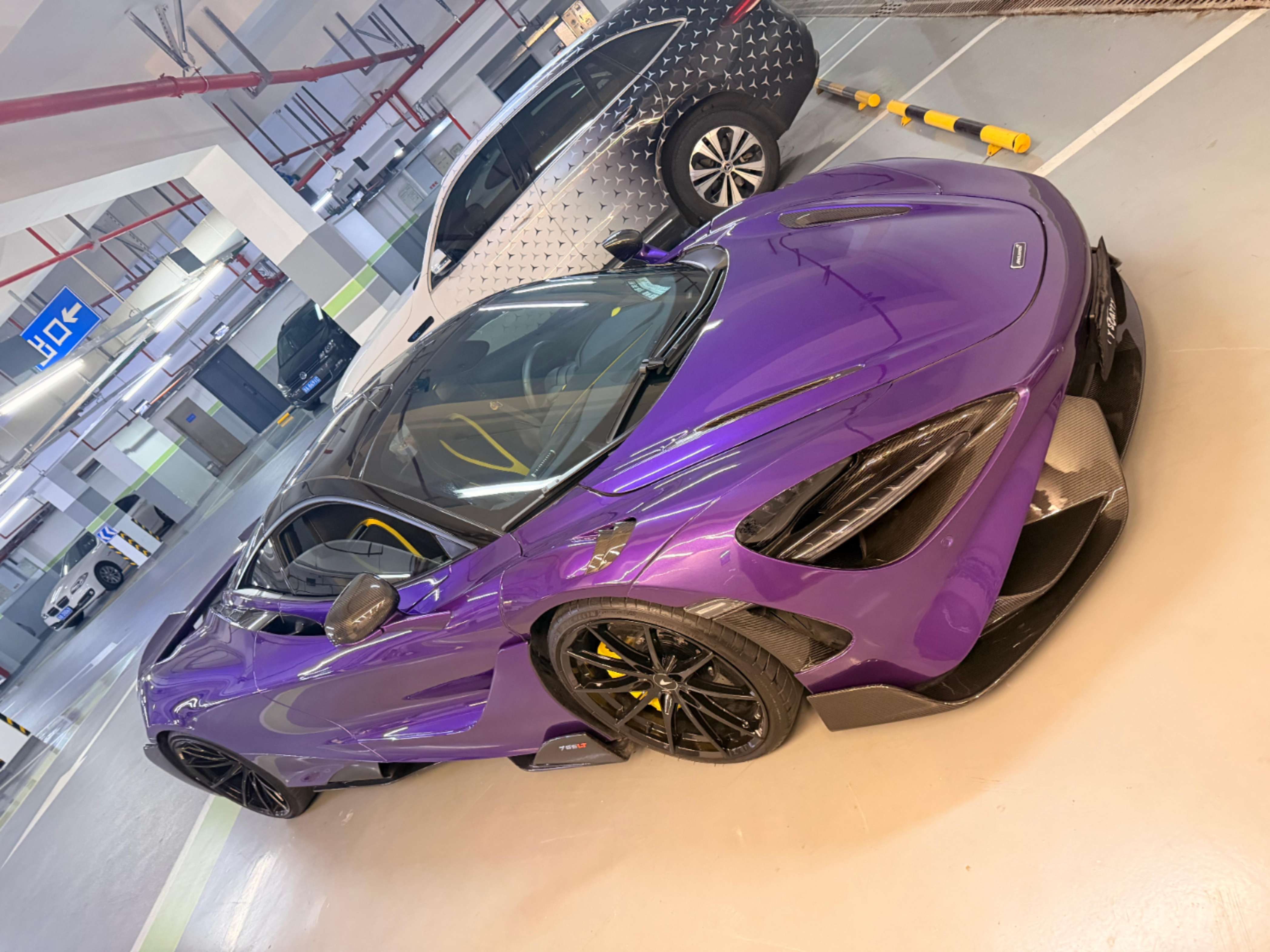 二手迈凯伦 720S 紫色/黄黑 2019款 4.0T Coupe