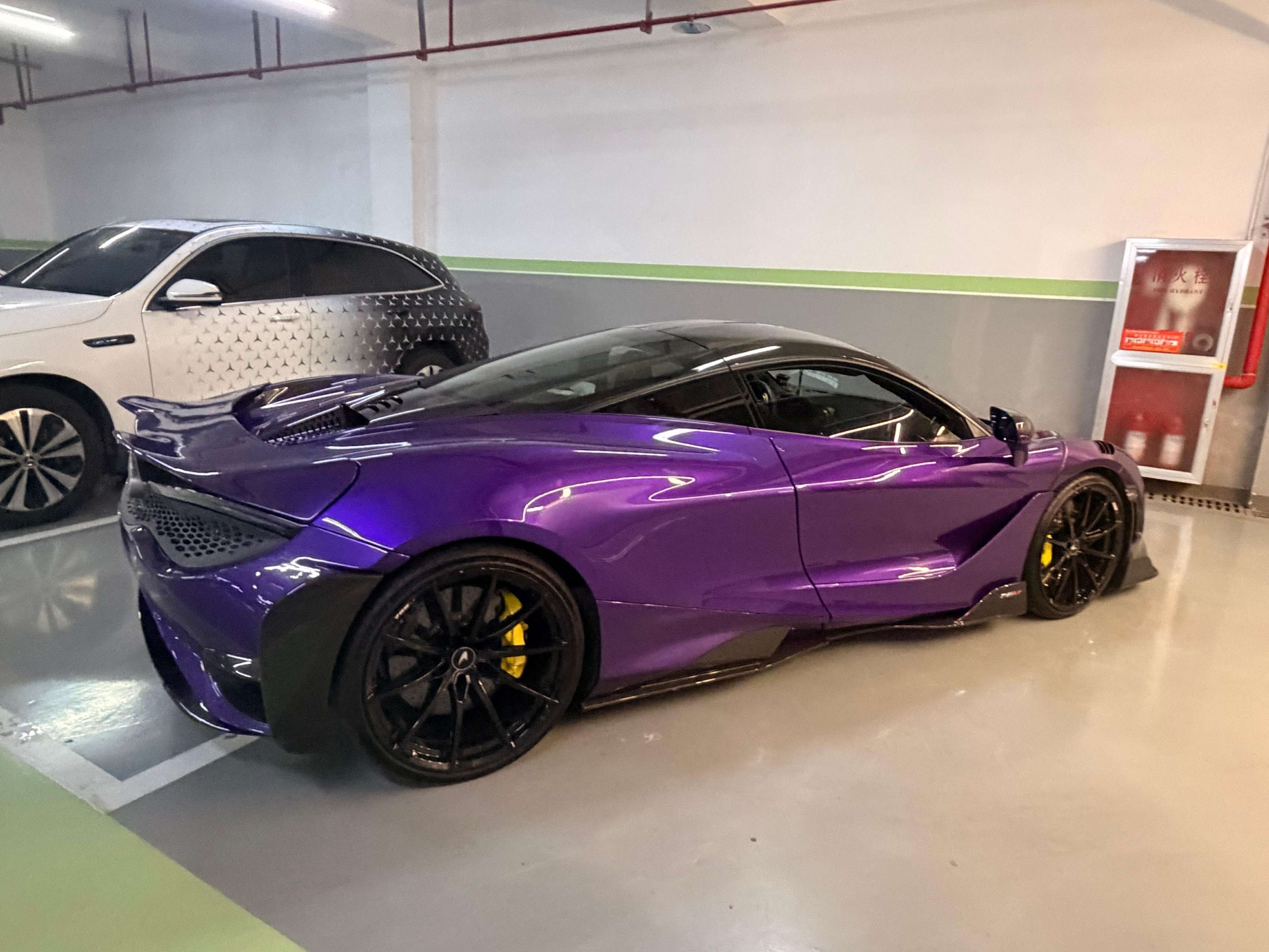 二手迈凯伦 720S 紫色/黄黑 2019款 4.0T Coupe