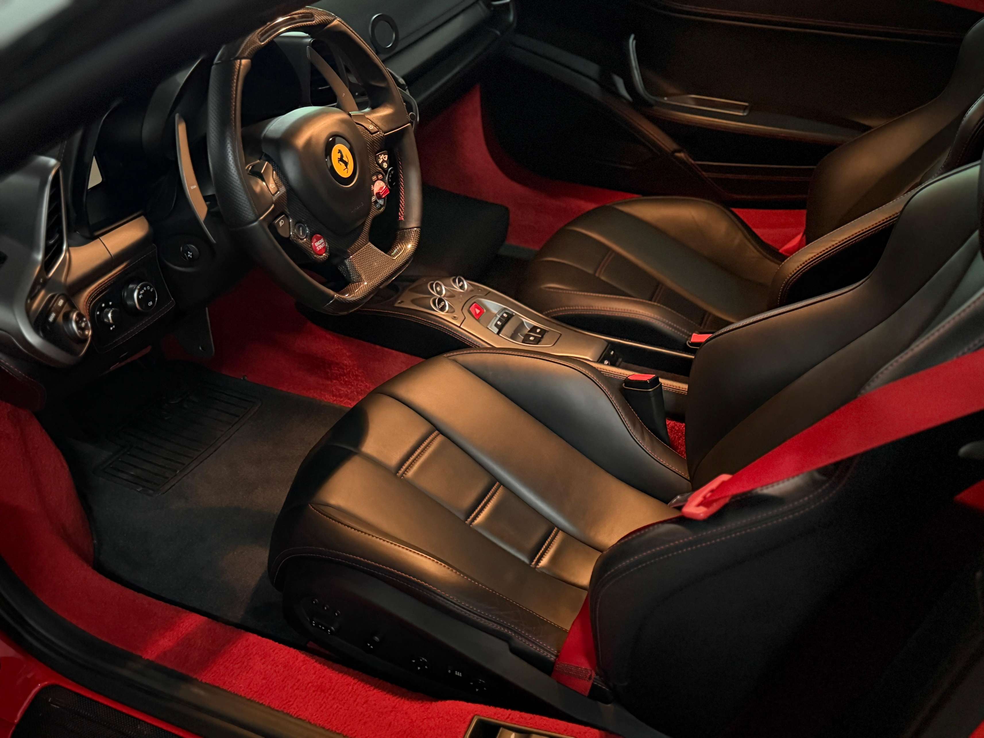 二手法拉利 458 红色/黑色 2013款 4.5L Spider