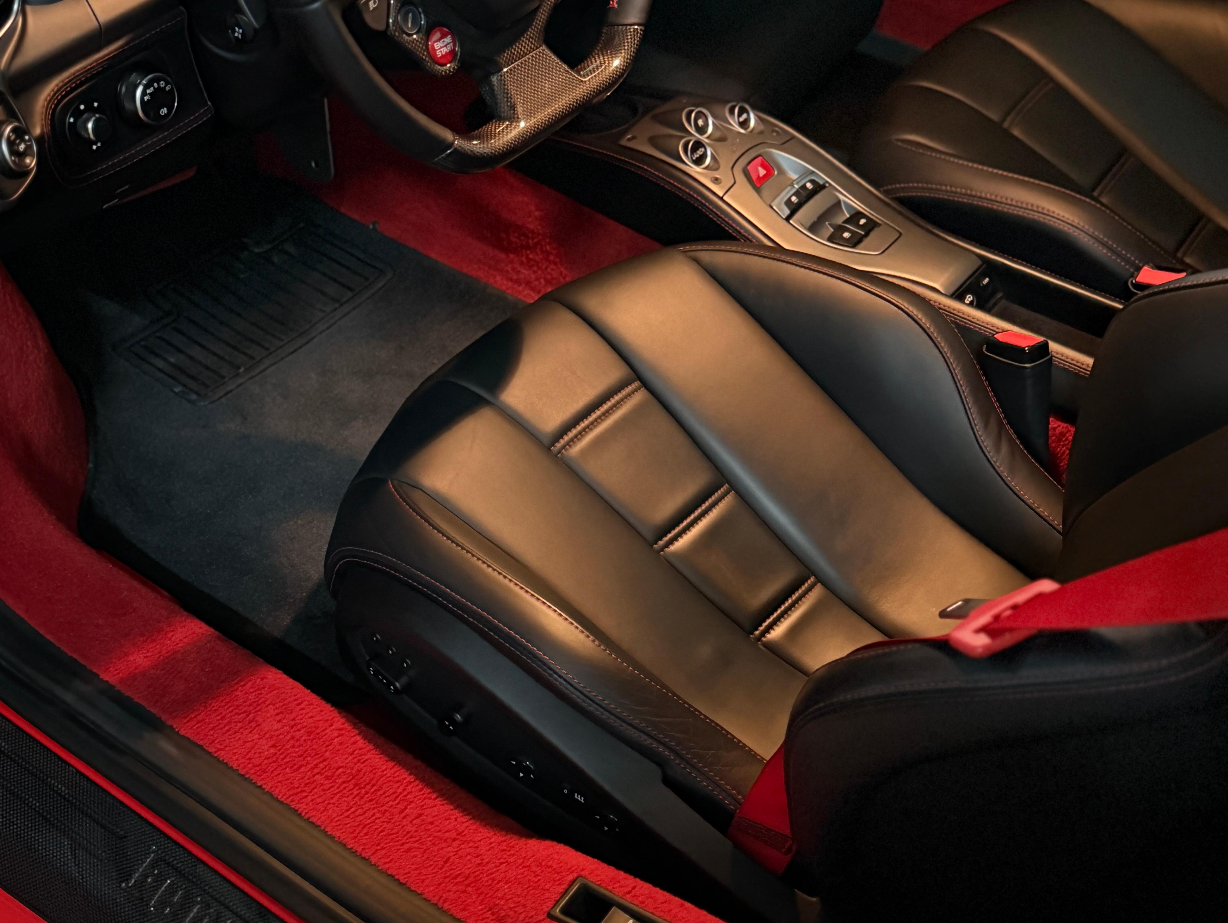 二手法拉利 458 红色/黑色 2013款 4.5L Spider