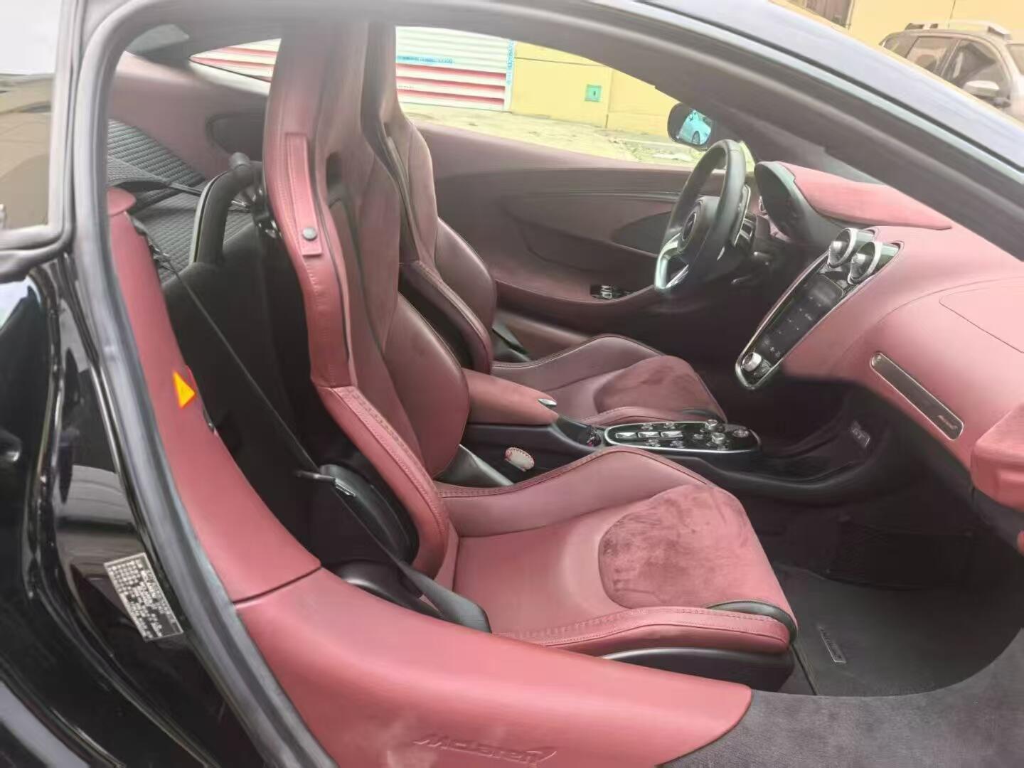 二手迈凯伦 迈凯伦GT 黑色/红色 2022款 4.0T 先锋版