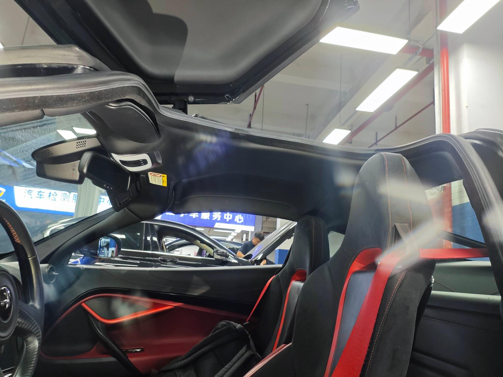 二手迈凯伦 720S 中国蓝/红色 2019款 4.0T Coupe