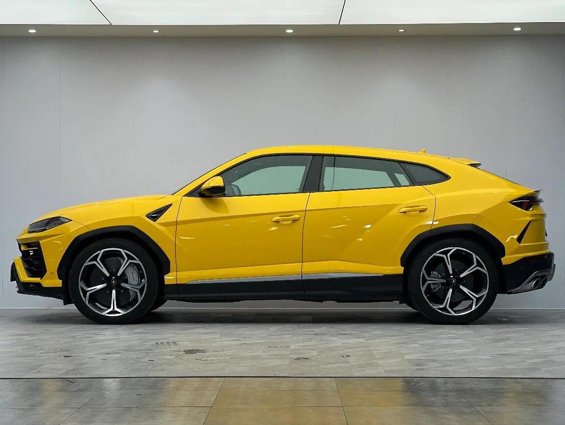 二手兰博基尼 Urus 黄色/马鞍棕 2021款 4.0T V8