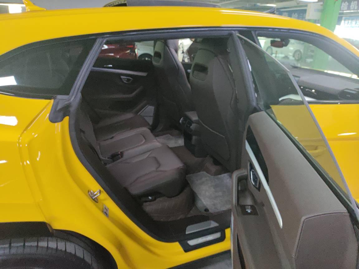 二手兰博基尼 Urus 黄色/马鞍棕 2021款 4.0T V8